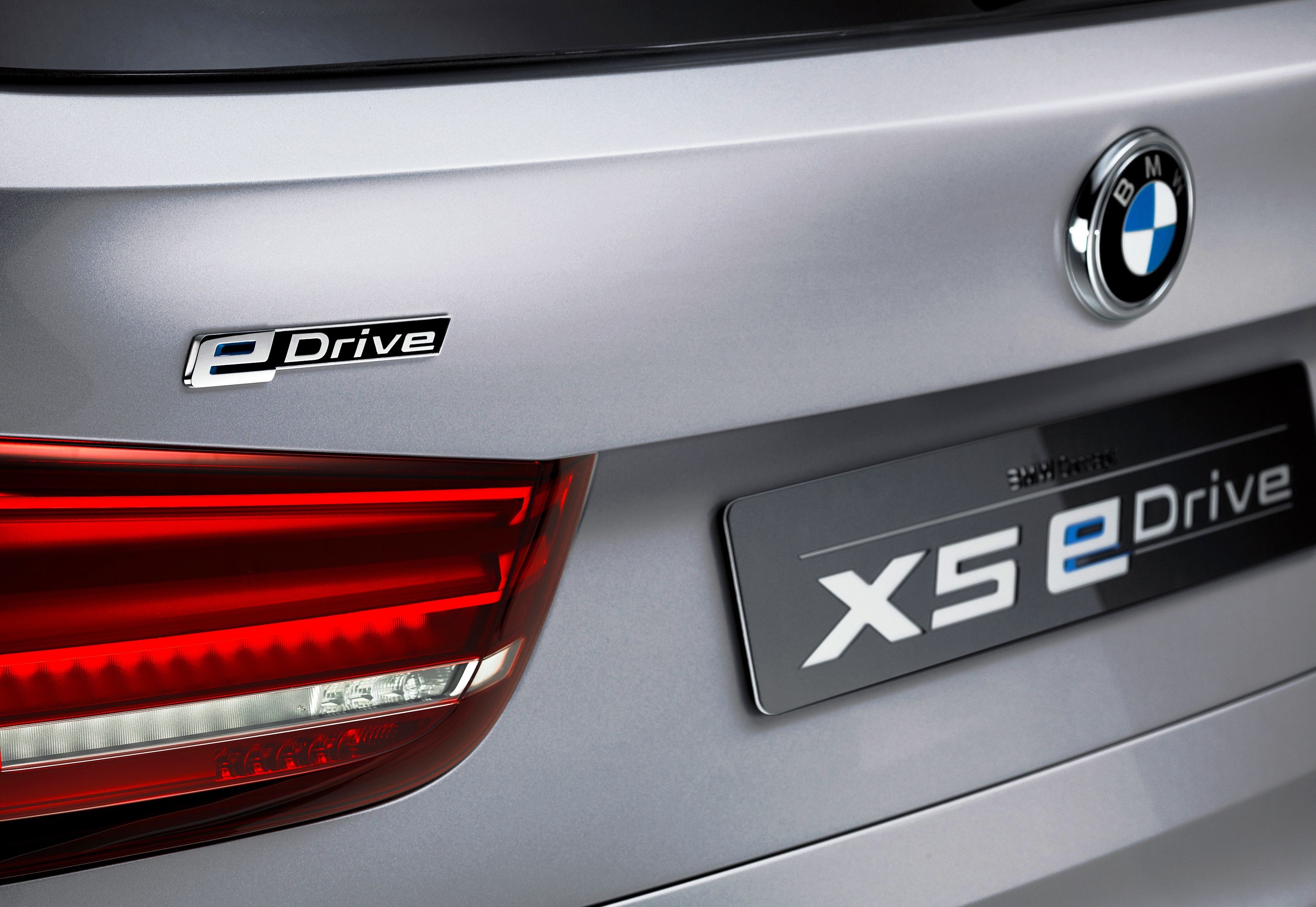 2013 BMW X5 eDrive Concept