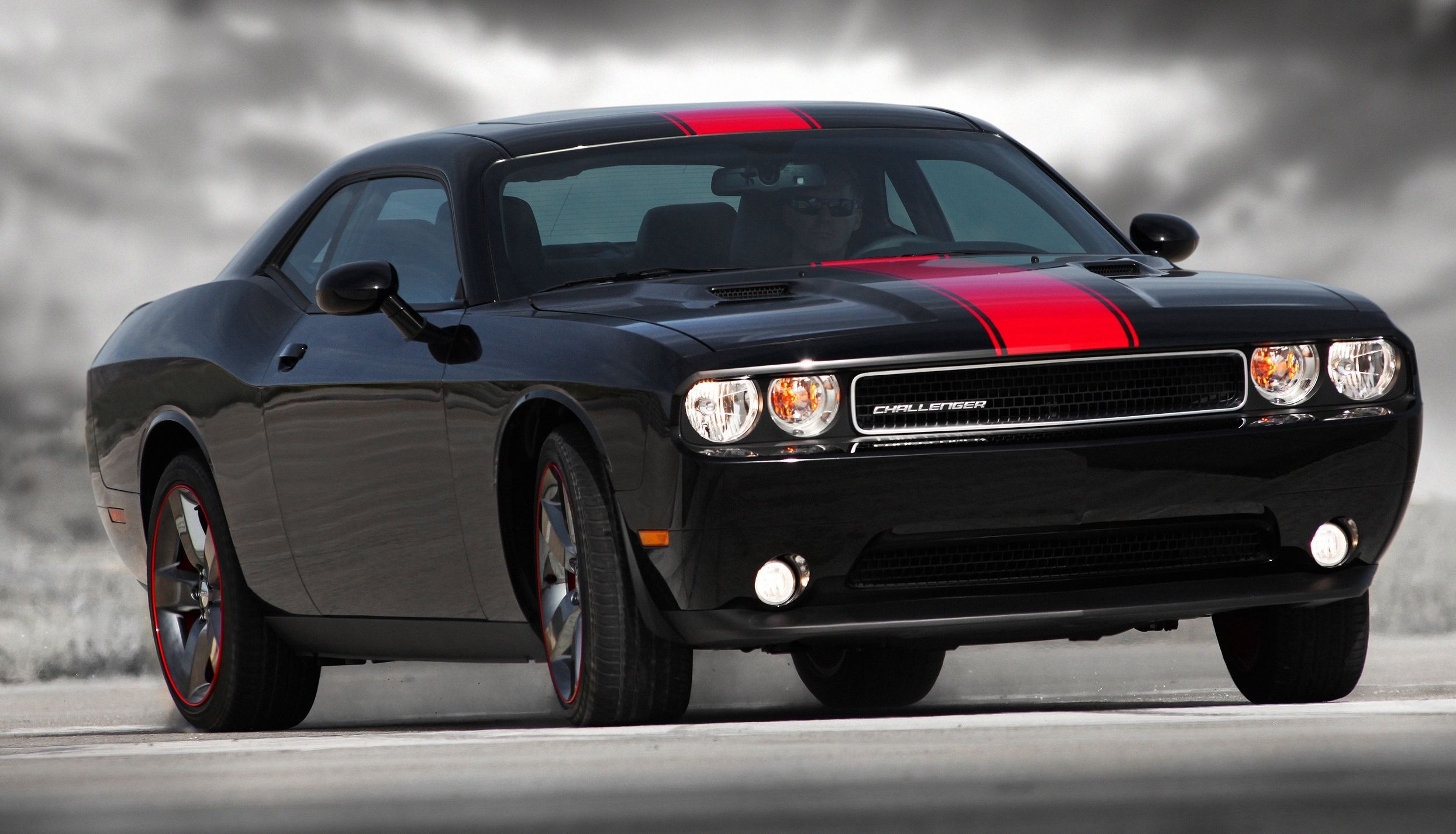 2013 - 2014 Dodge Challenger SXT