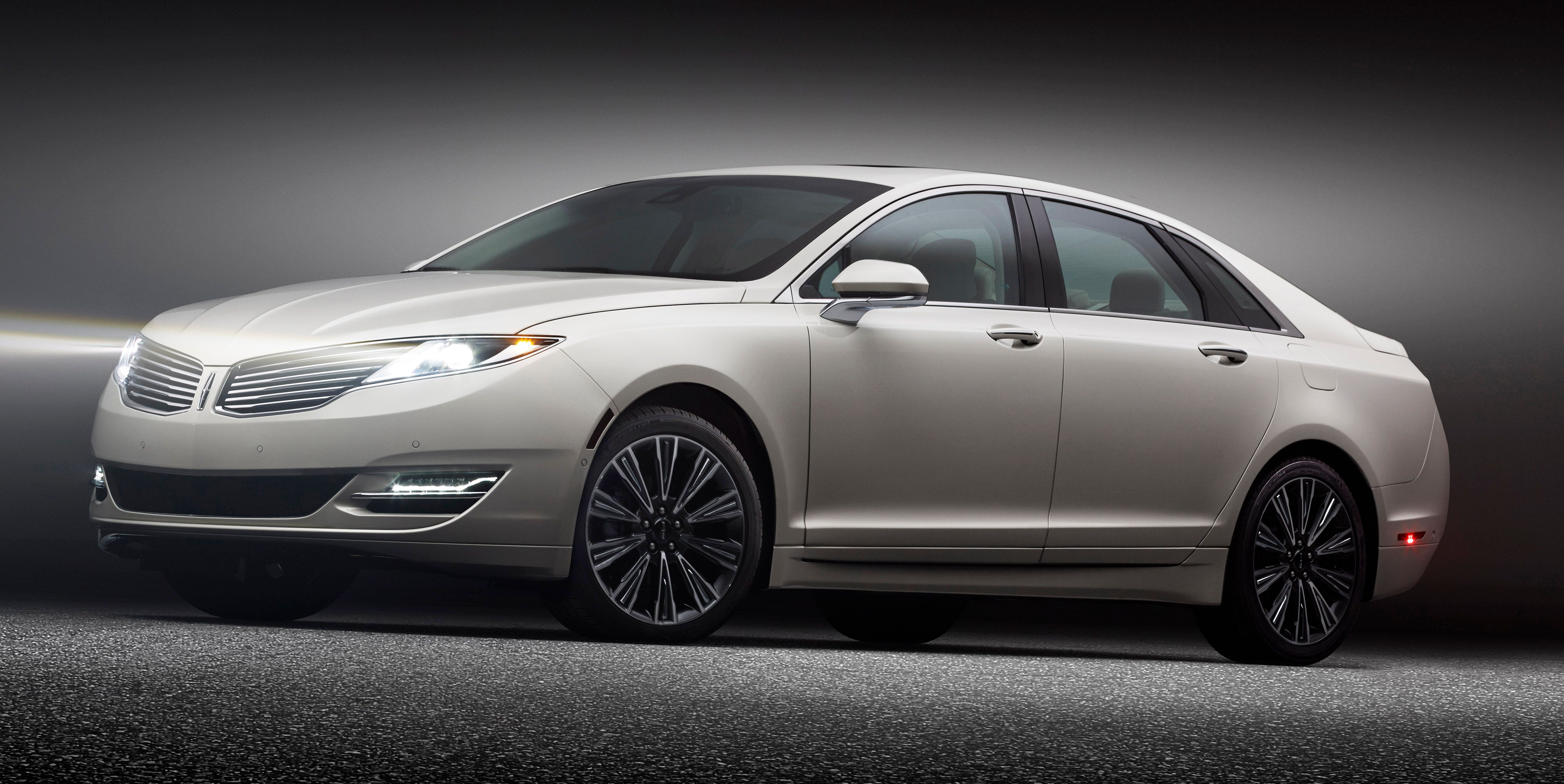 2013 Lincoln MKZ Black Label