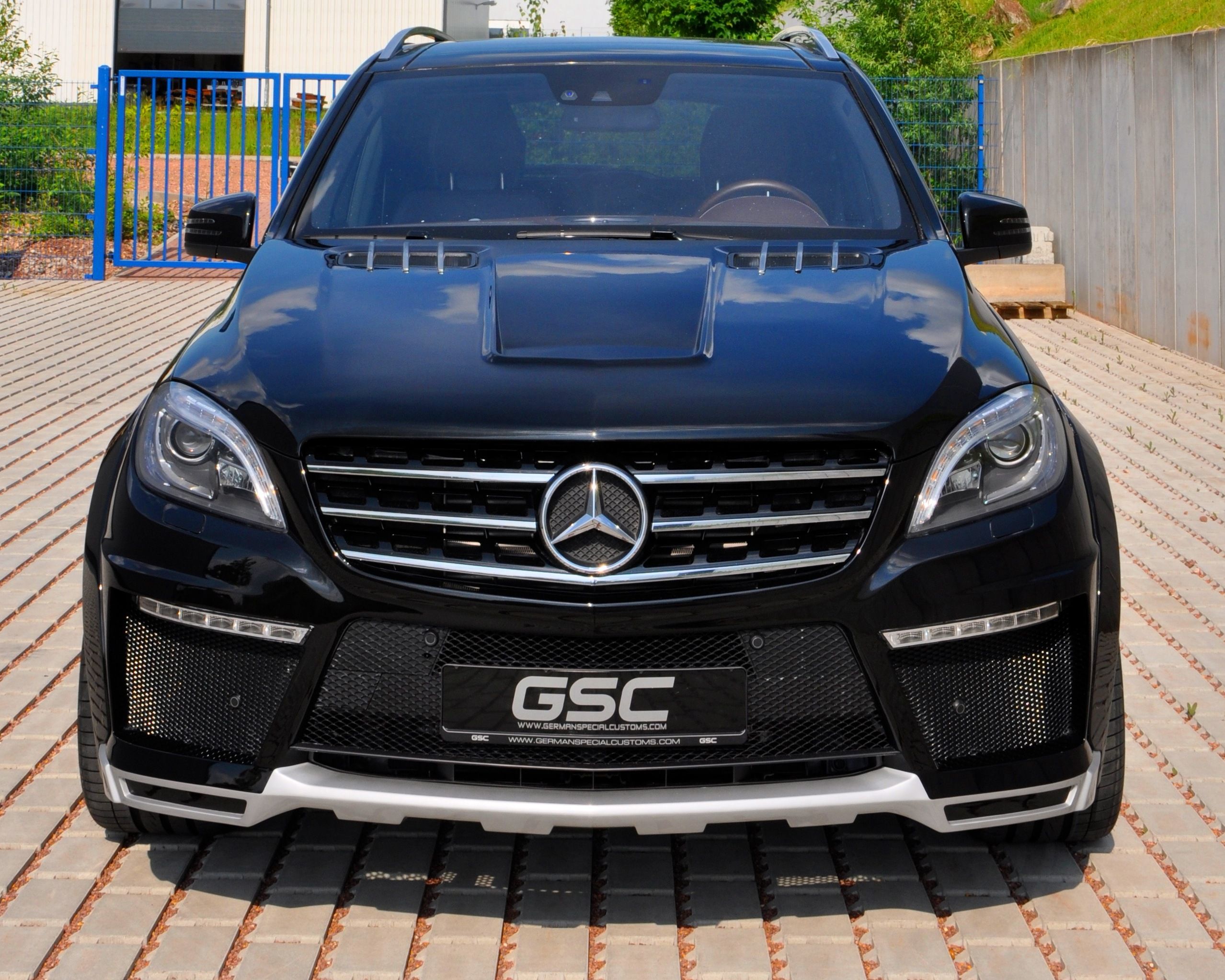 2013 Mercedes-Benz ML Widebody By German Special Customs