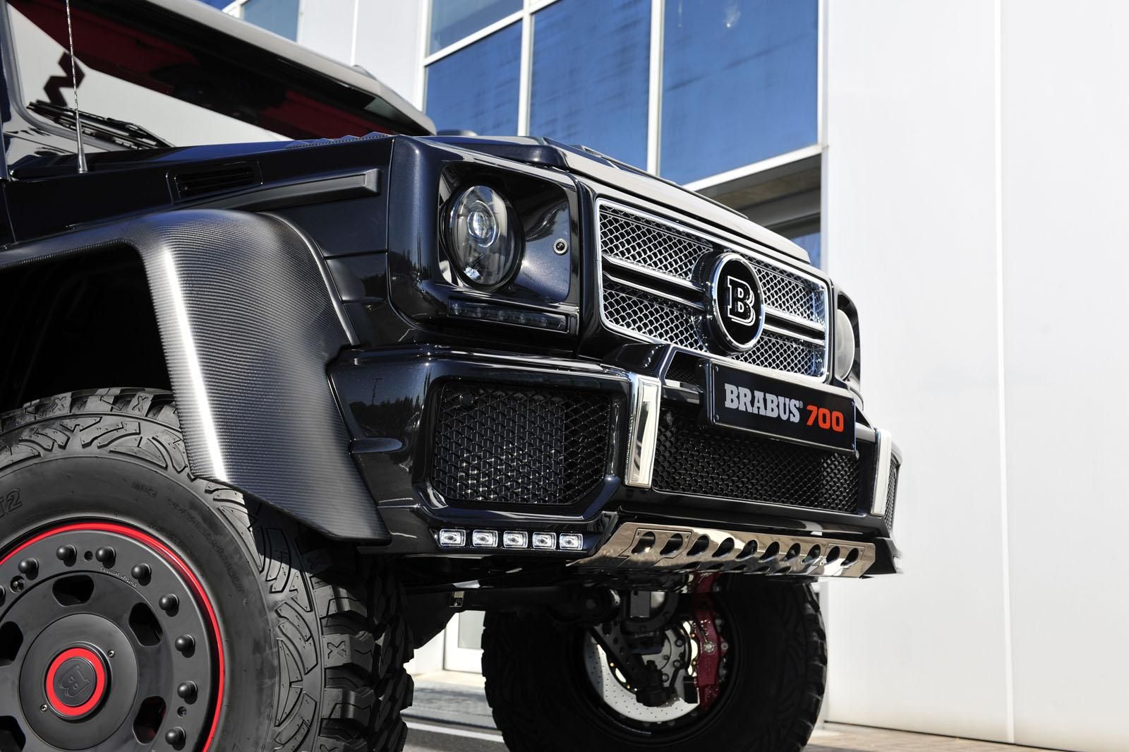 2013 Mercedes-Benz G63 AMG 6x6 B63S-700 by Brabus