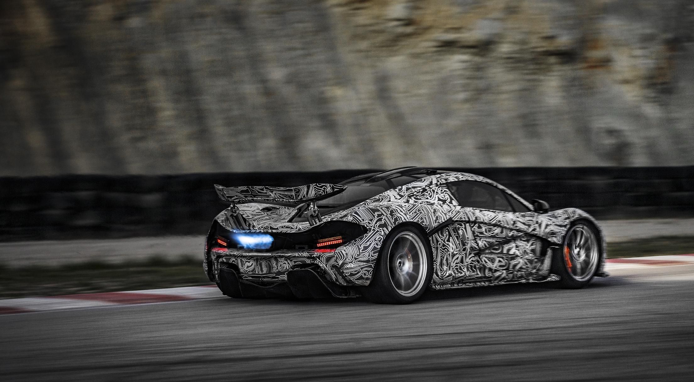 2014 McLaren P1