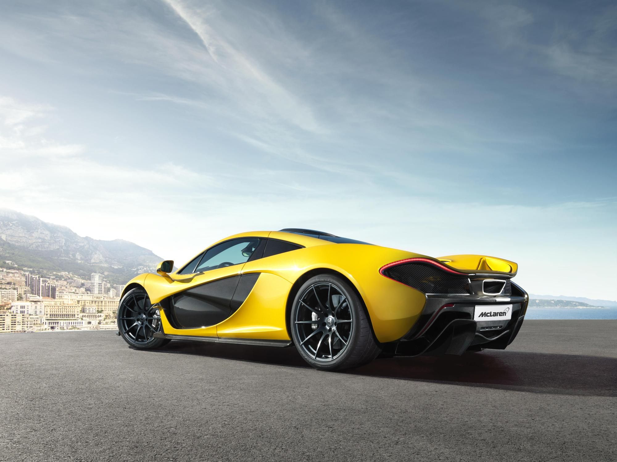 2014 McLaren P1