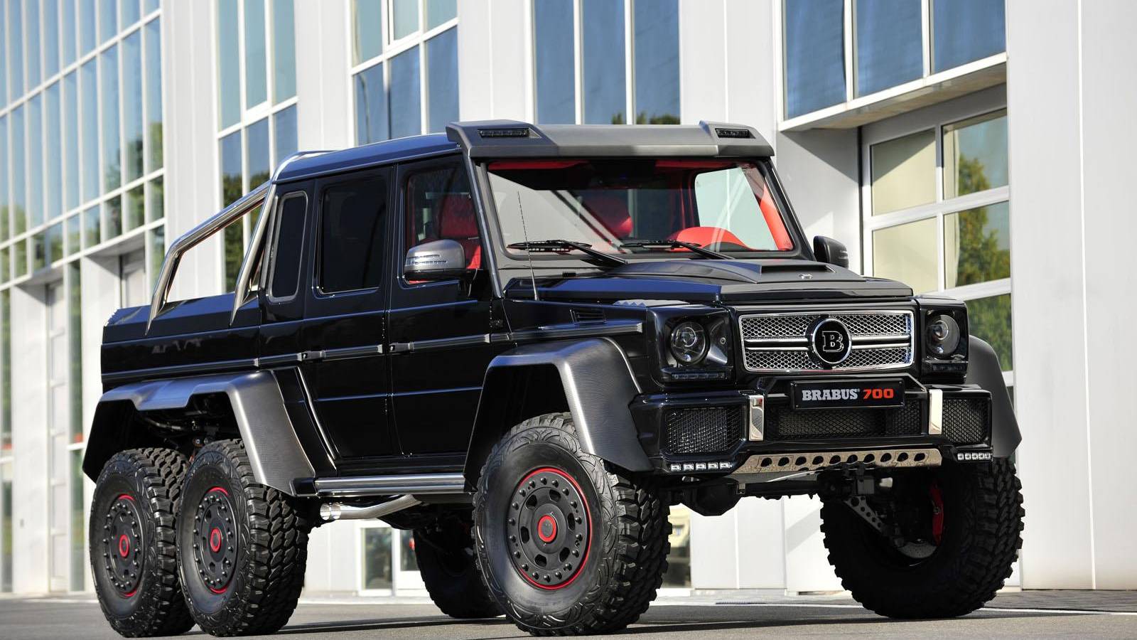 693 Benz 2013 Mercedes-Benz G63 AMG 6x6 B63S-700 by Brabus