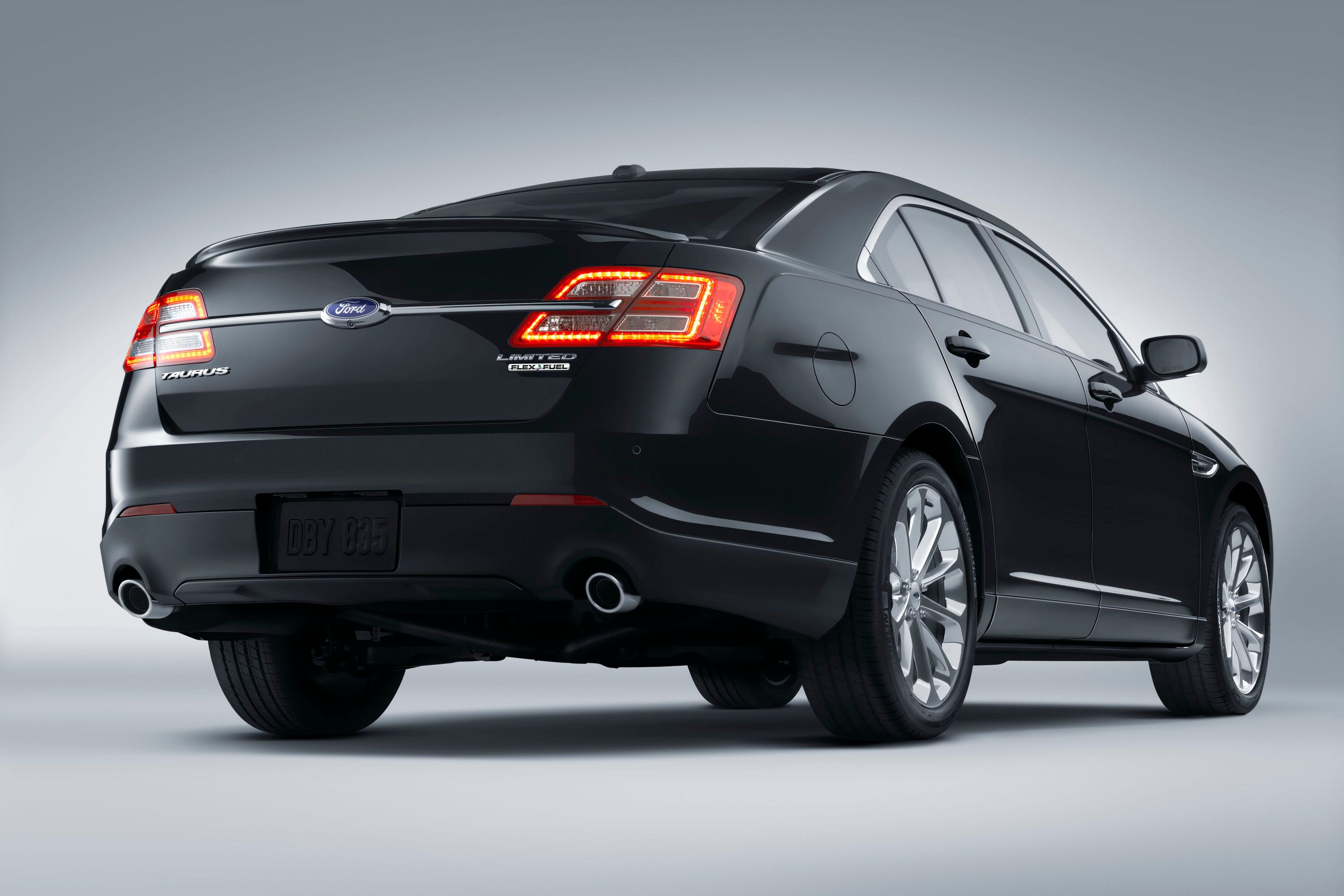 2014 Ford Taurus