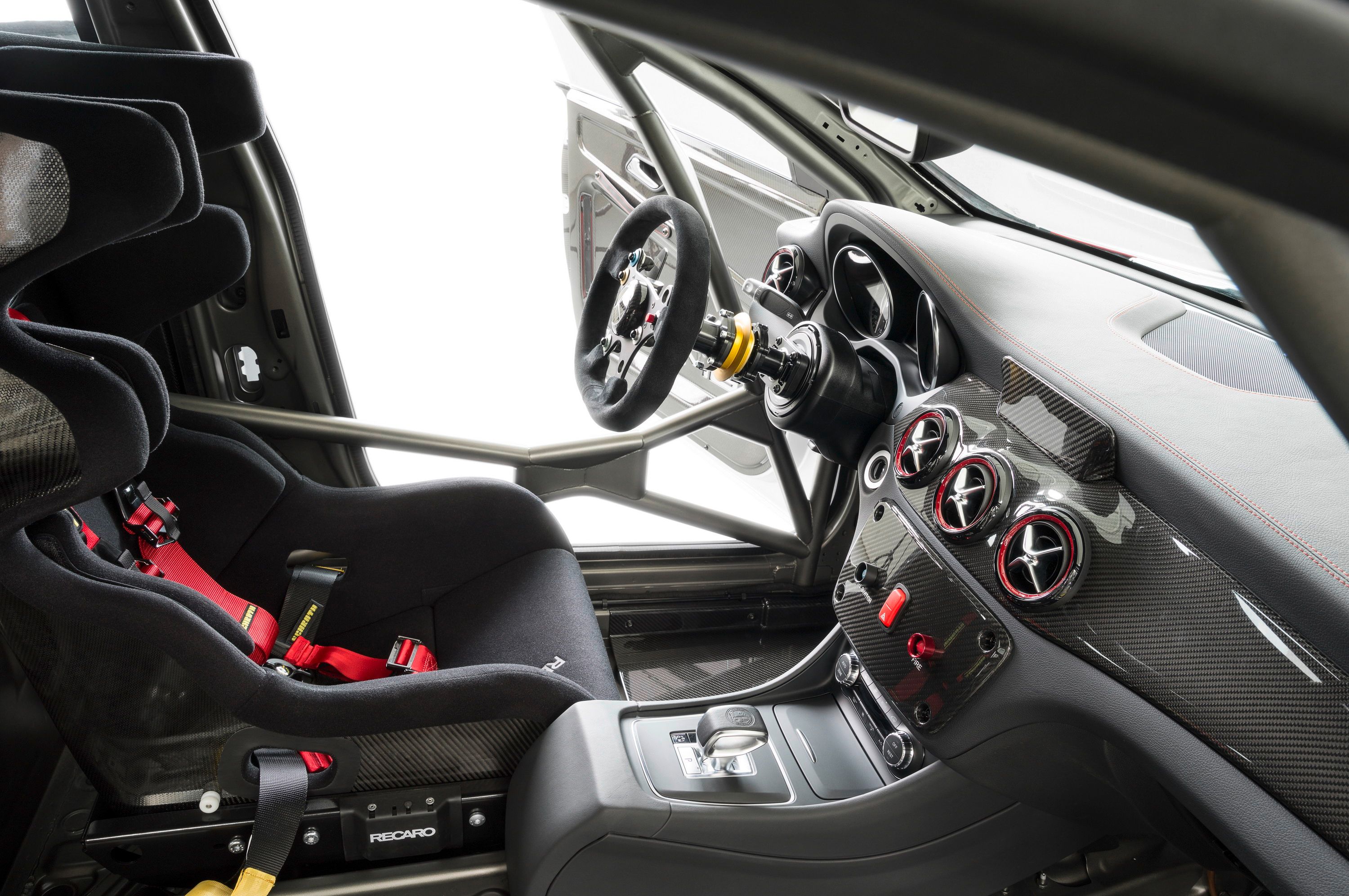 2014 Mercedes-Benz CLA 45 AMG Racing Series