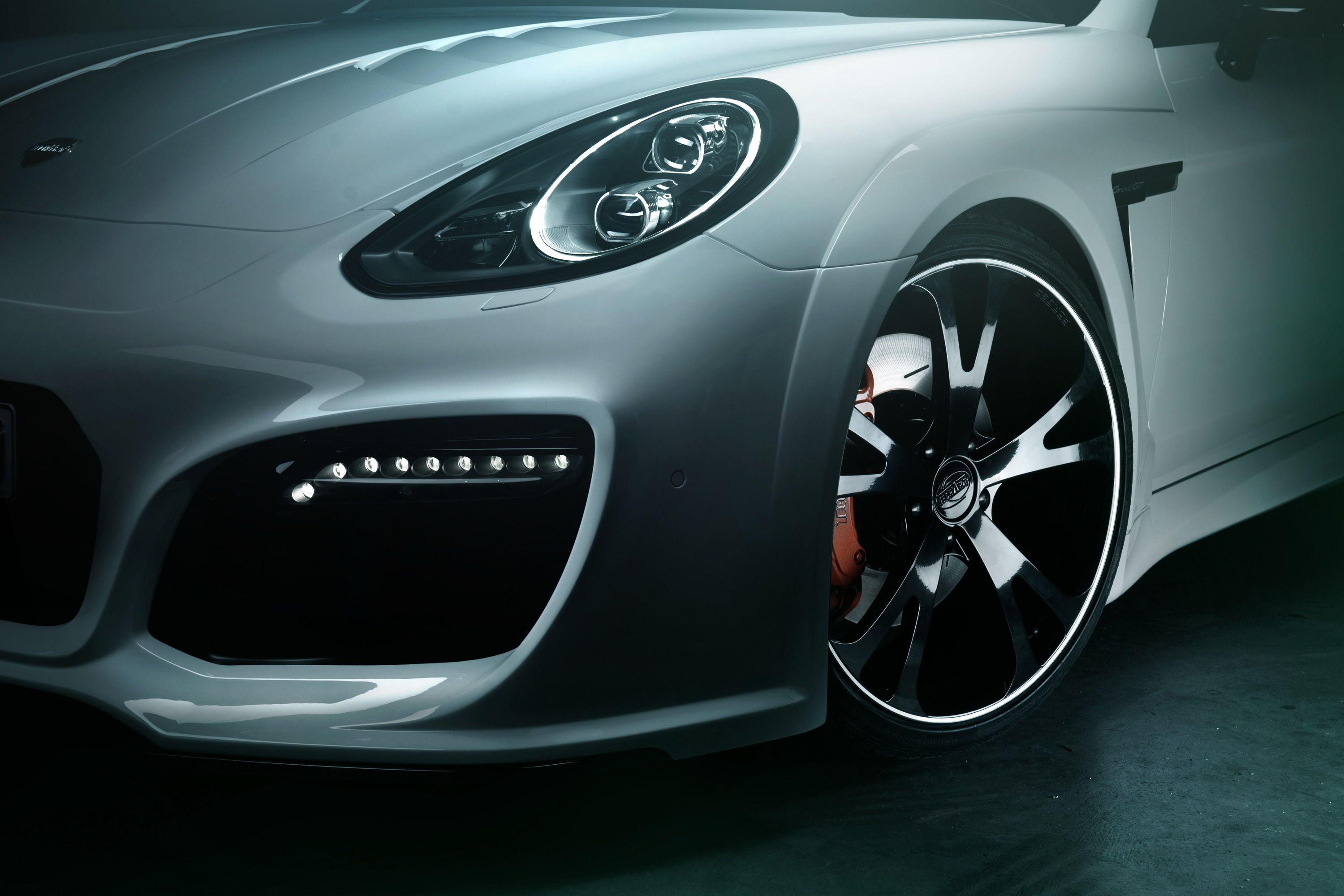 2014 Porsche Panamera GrandGT by TechArt