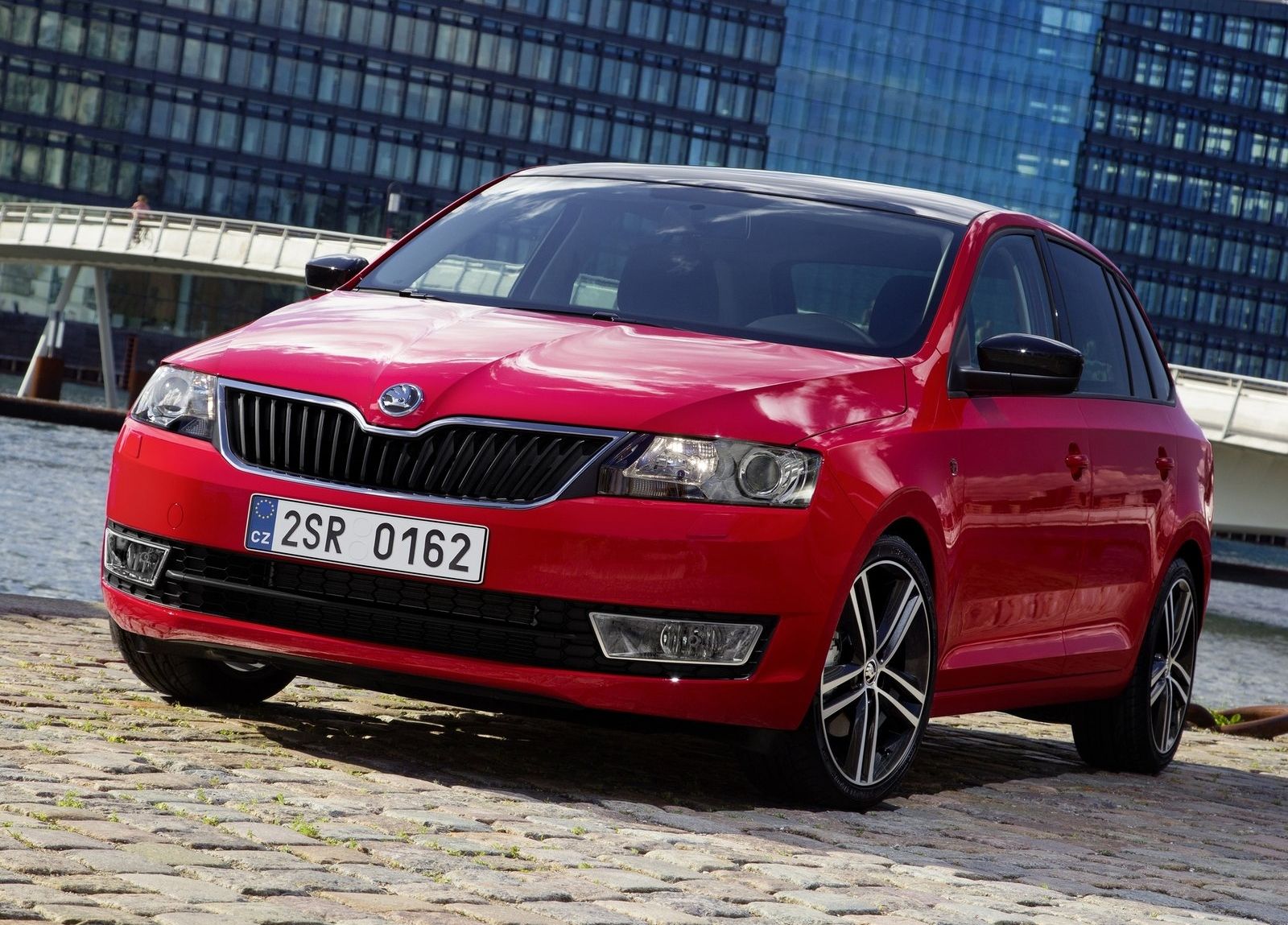 2014 - 2015 2014 Skoda Rapid Spaceback