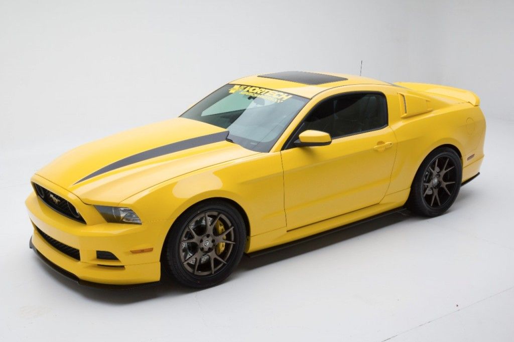 2014 Ford Mustang GT Yellow Jacket