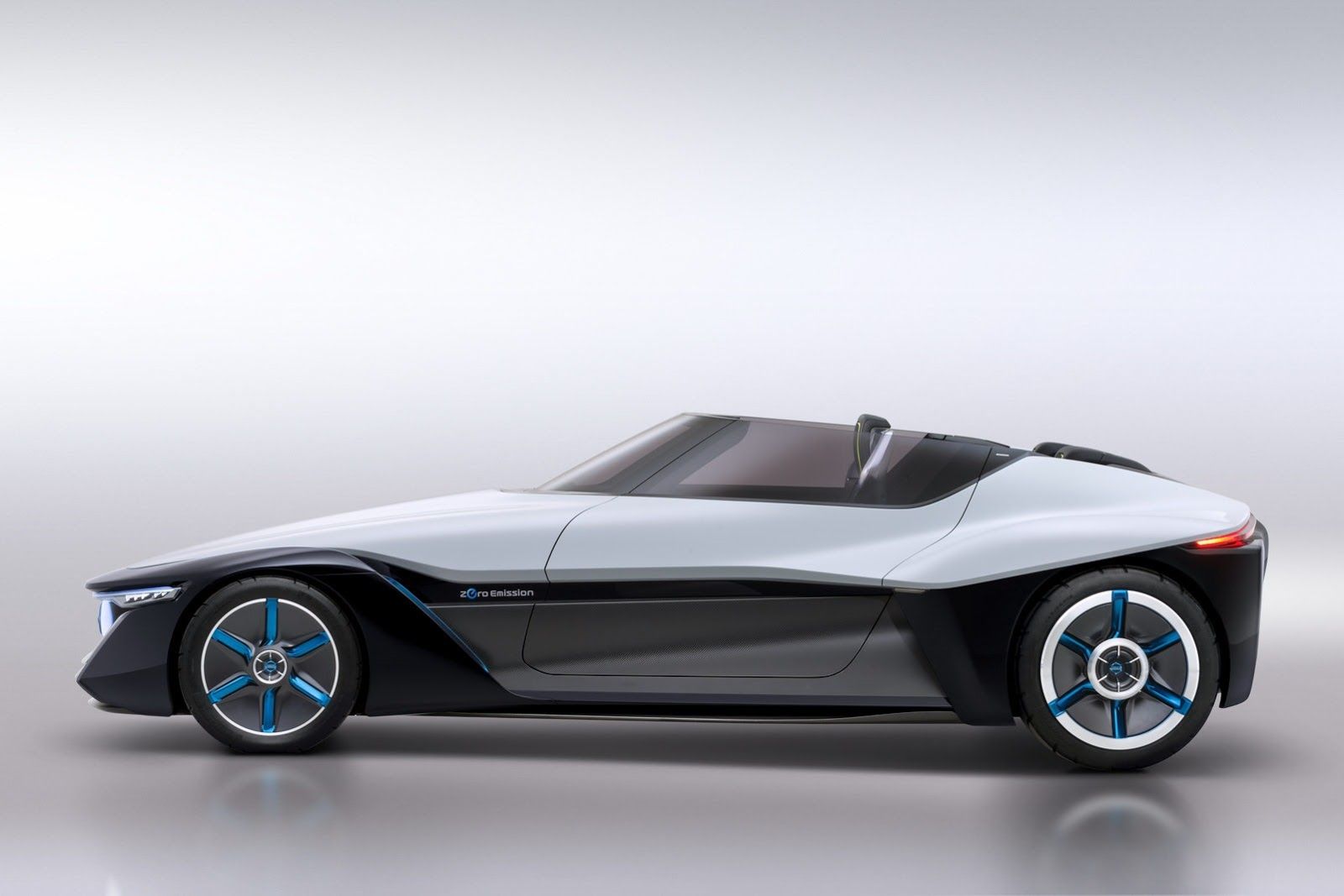 2013 Nissan Bladeglider Concept