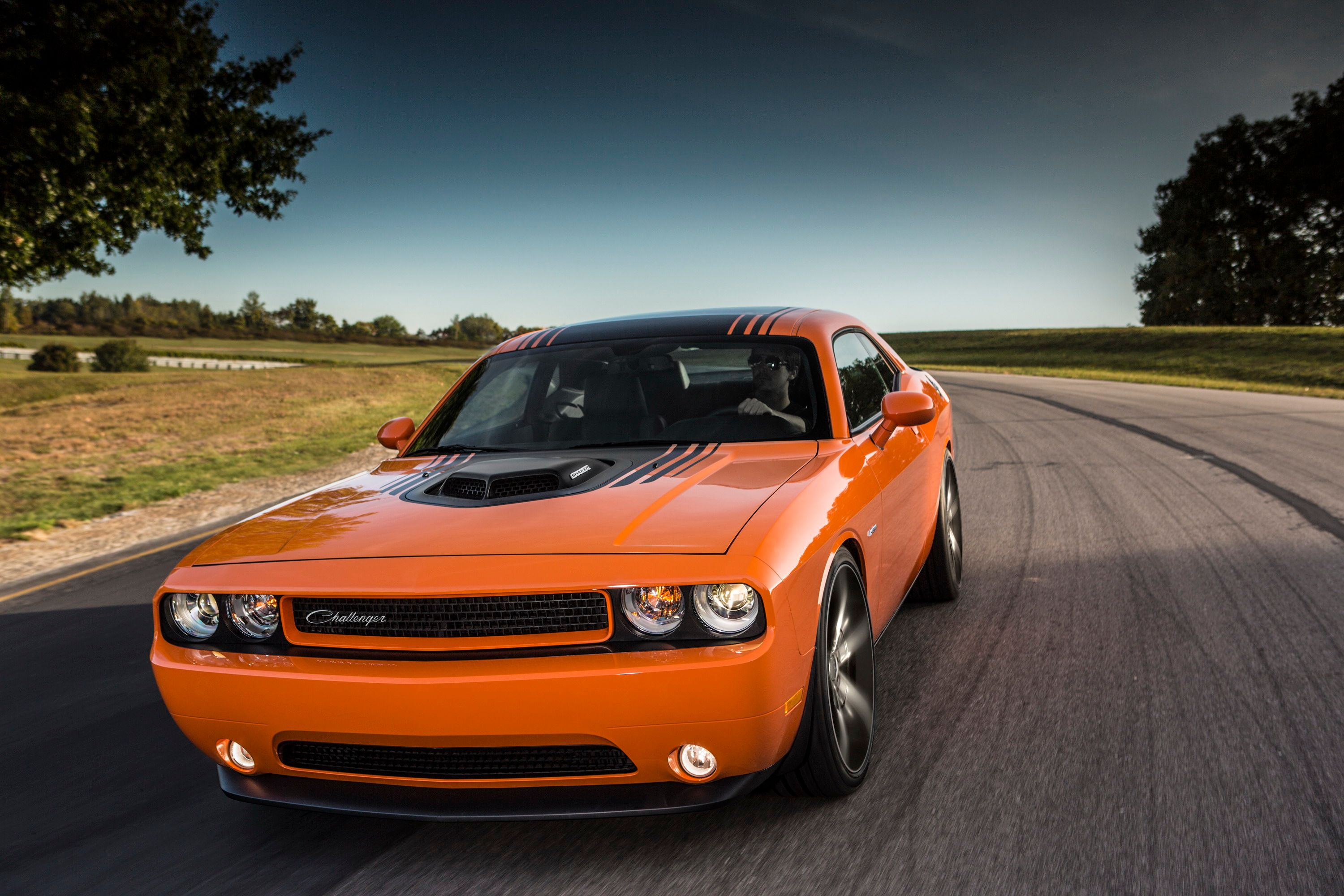 2014 Dodge Challenger R/T Shaker