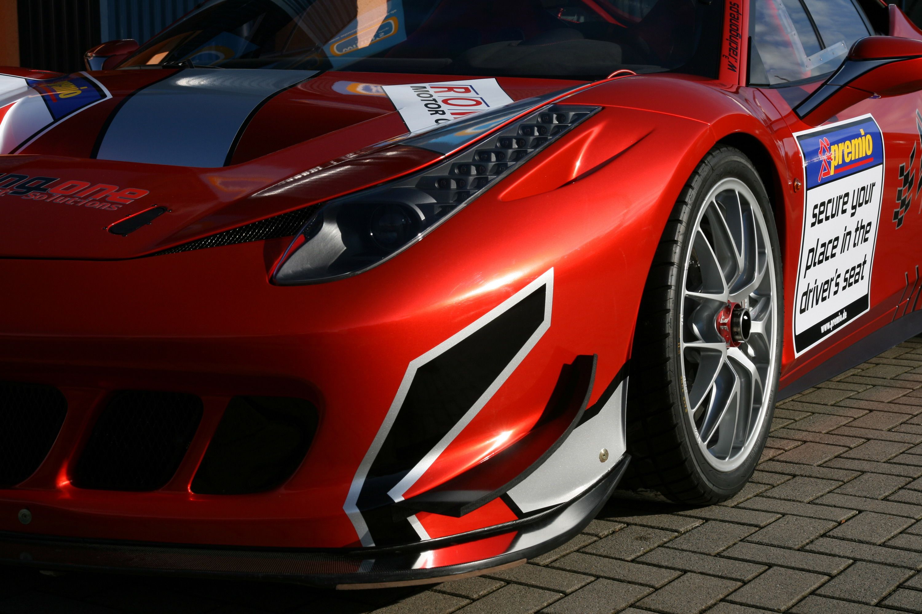 2013 Ferrari 458 Competition by Racing One
