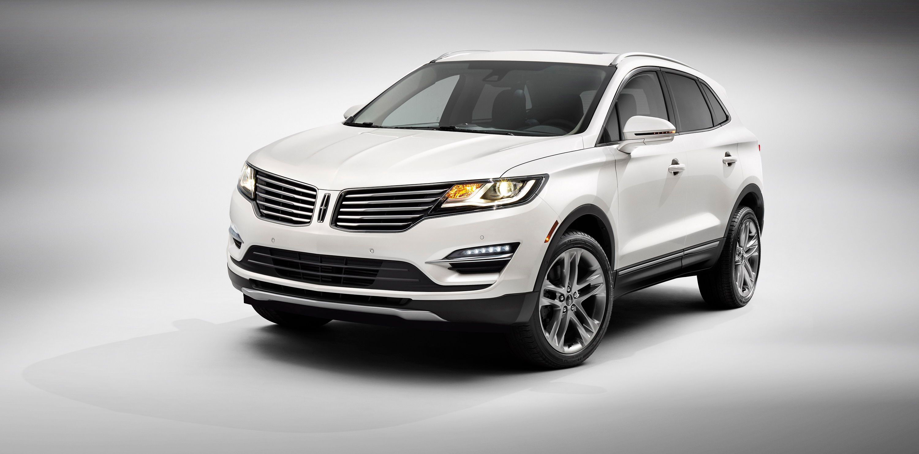 2015 - 2017 Lincoln MKC