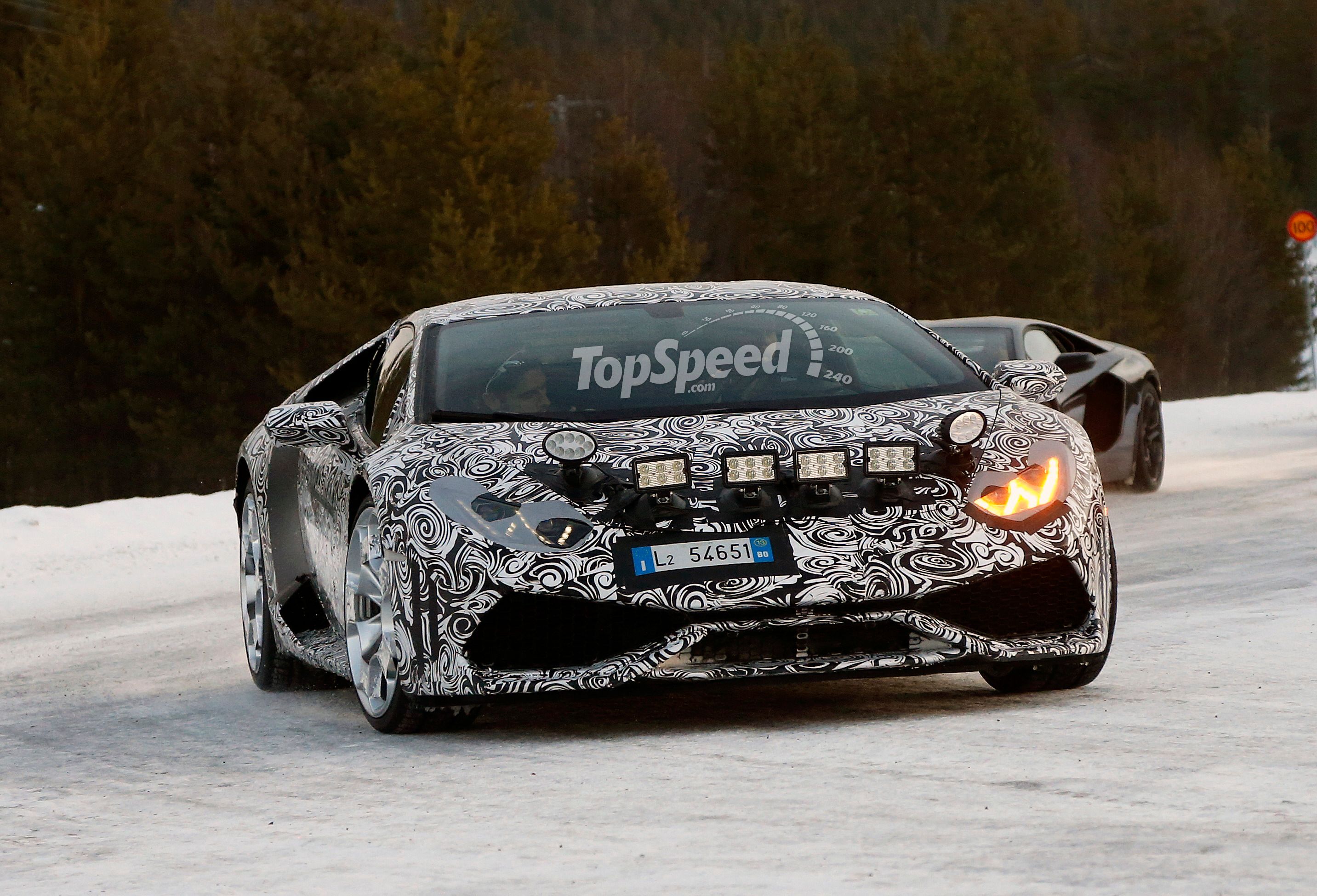 2015 - 2016 Lamborghini Huracán LP 610-4