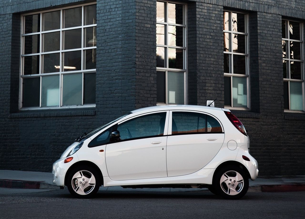 2014 Mitsubishi i-MiEV