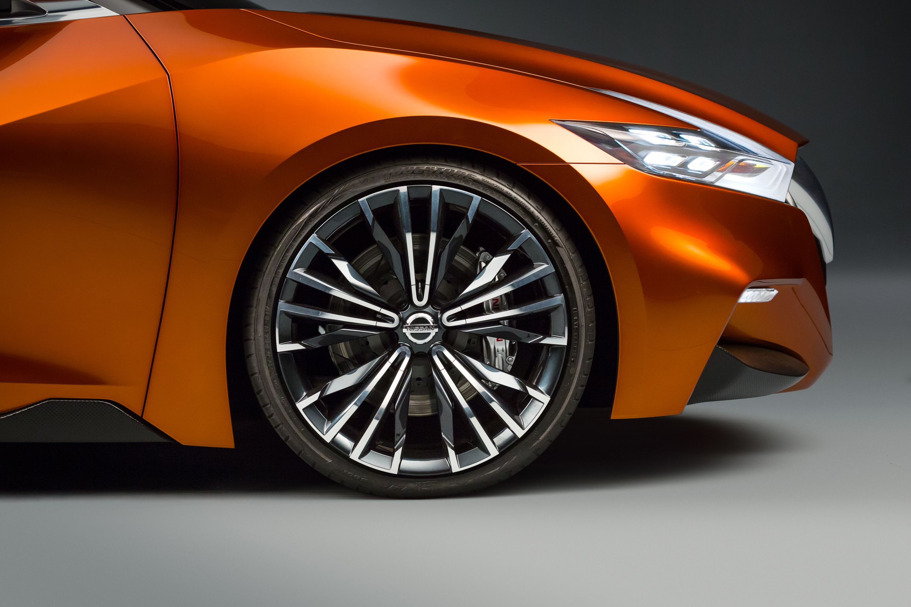 2014 Nissan Sport Sedan Concept