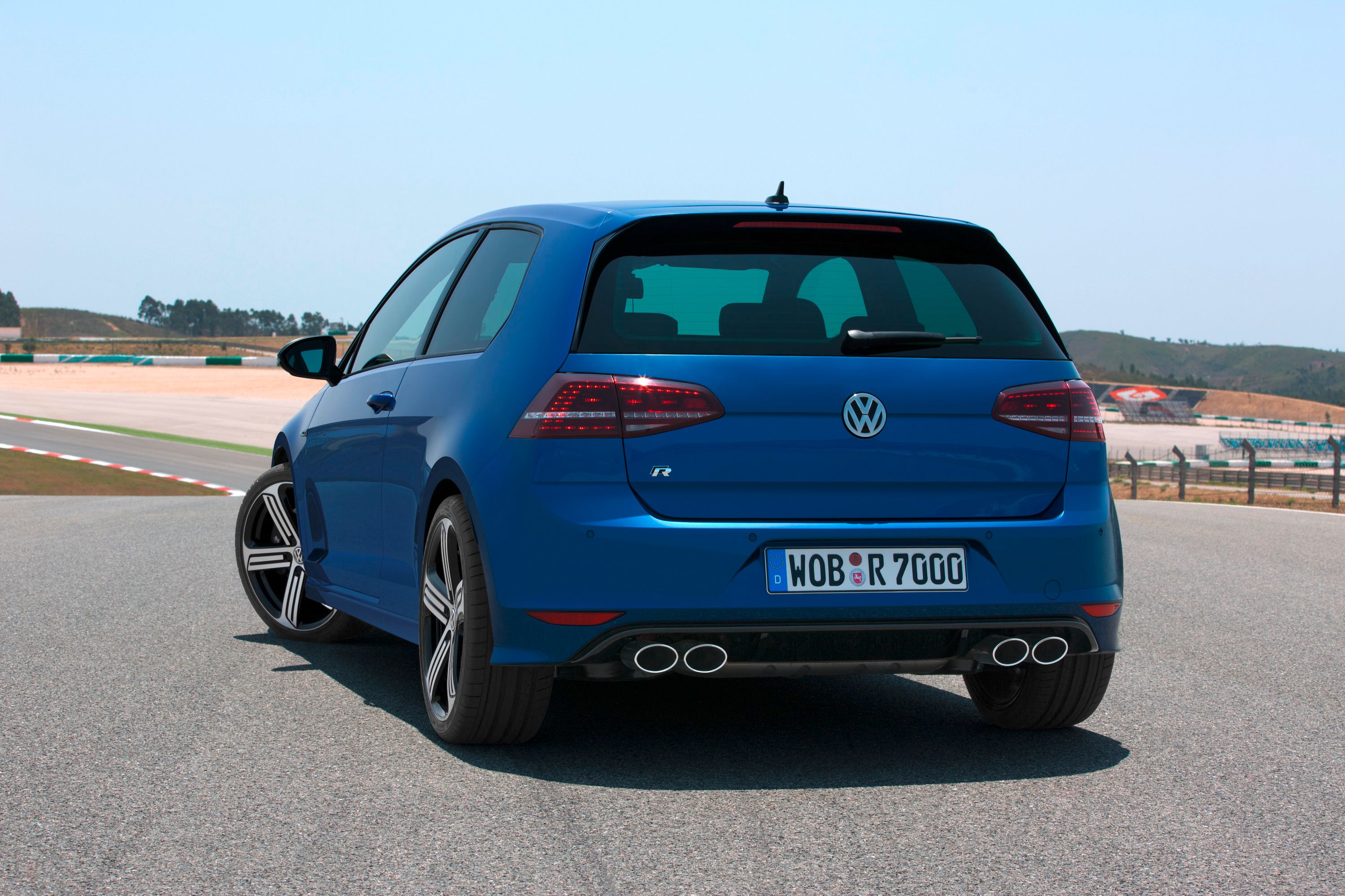 2016 Volkswagen Golf R