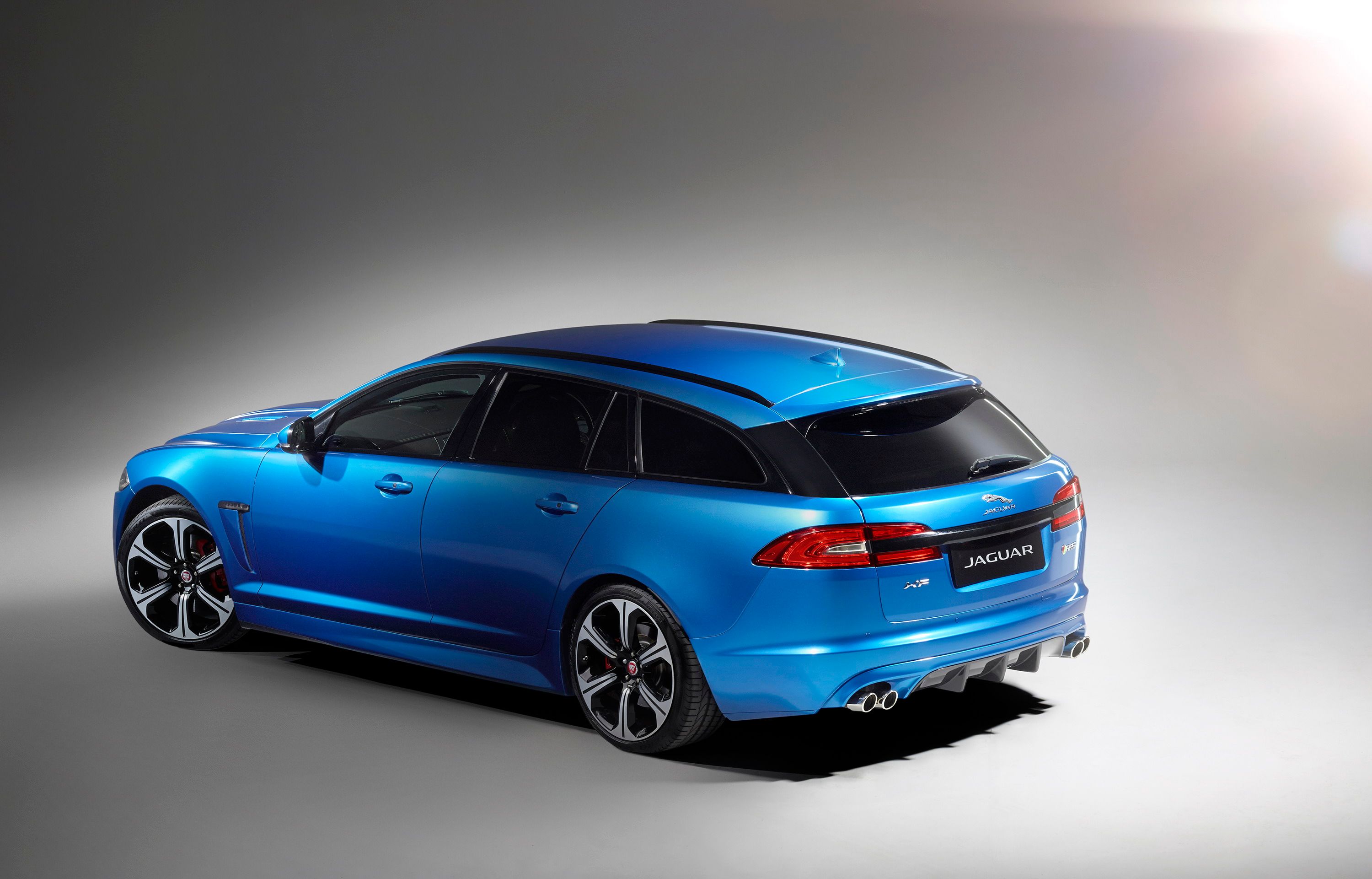 2015 Jaguar XFR-S Sportbrake