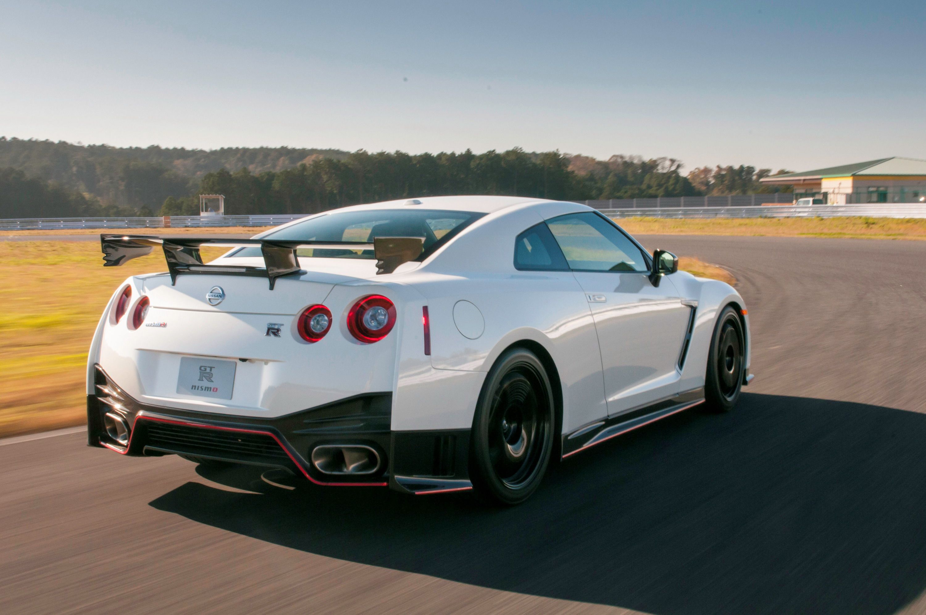 2015 Nissan GT-R Nismo