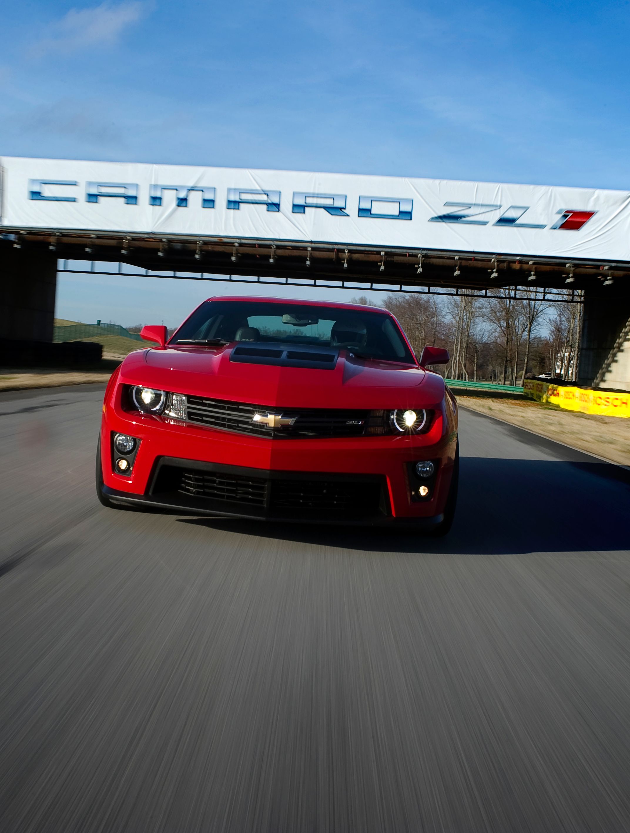 2014 - 2015 Chevrolet Camaro ZL1