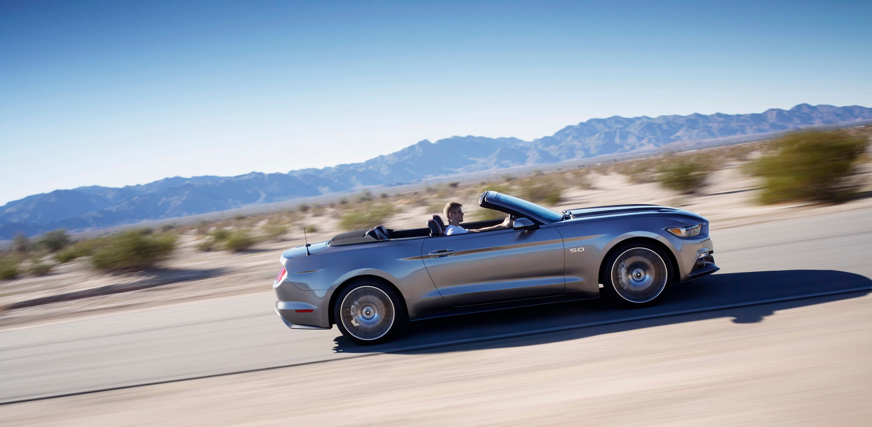 2015 Ford Mustang Convertible