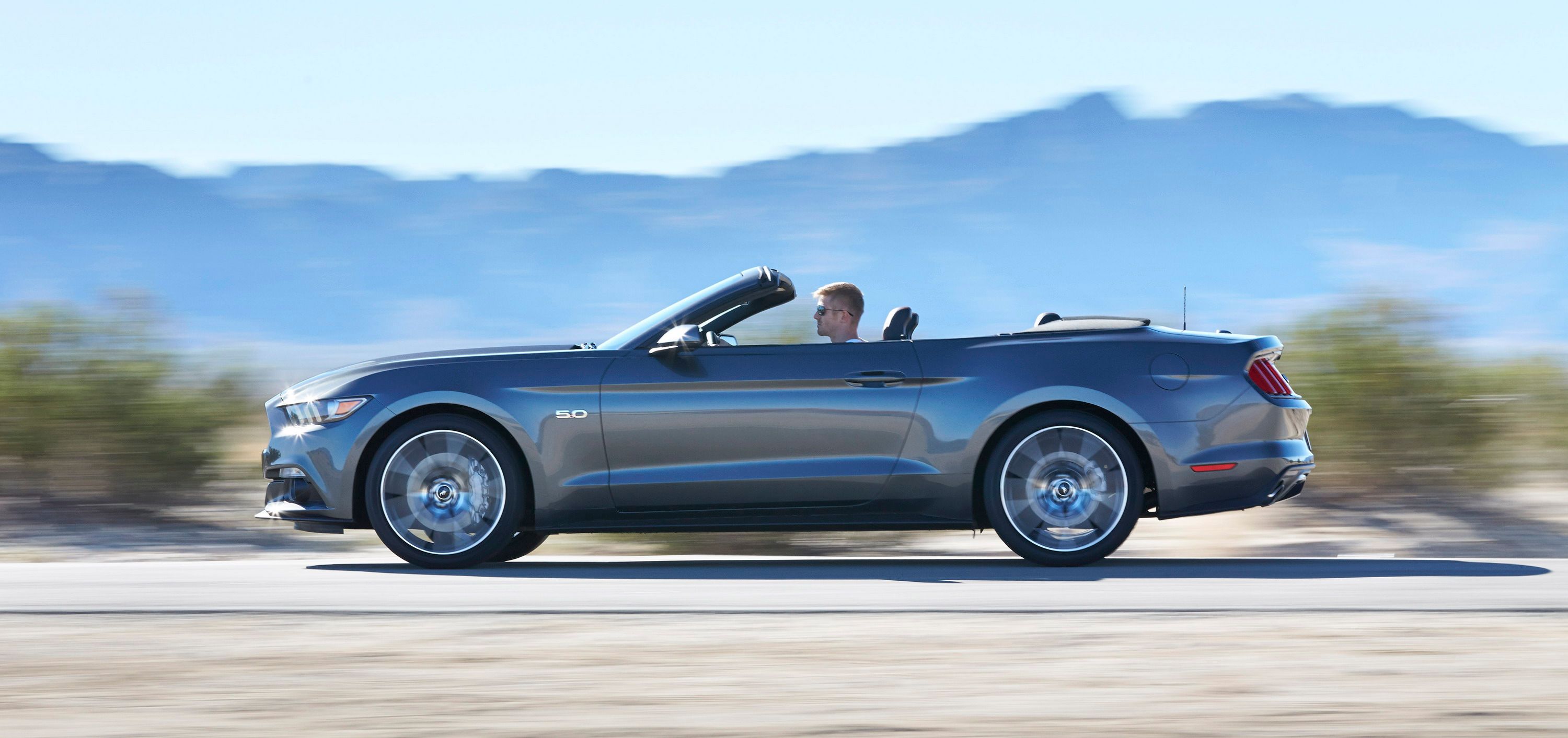 2015 Ford Mustang Convertible