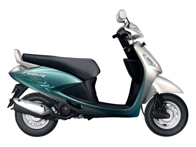 Pleasure plus 2024 scooty weight