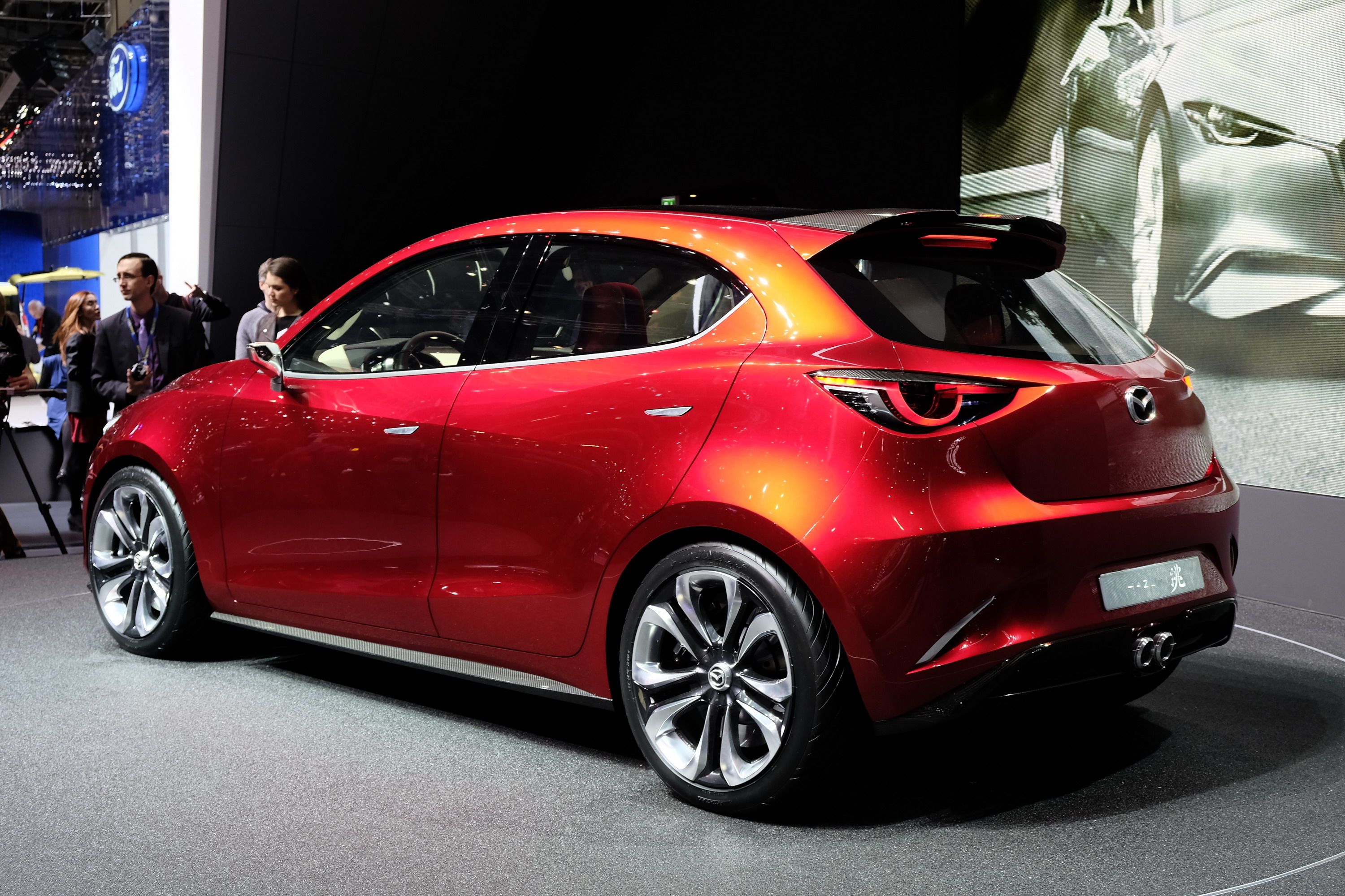 2014 Mazda Hazumi Concept