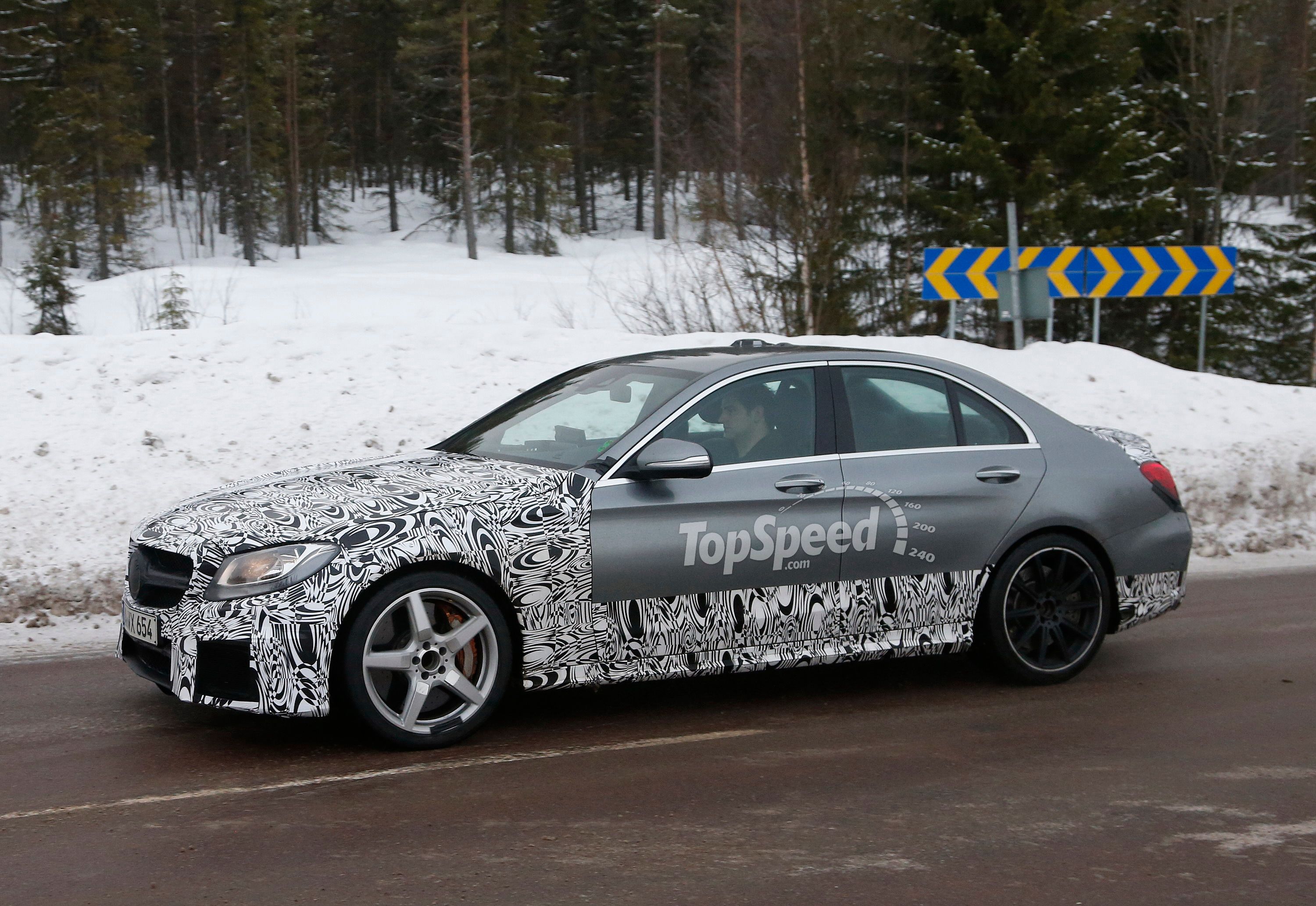 2015 Mercedes-AMG C63