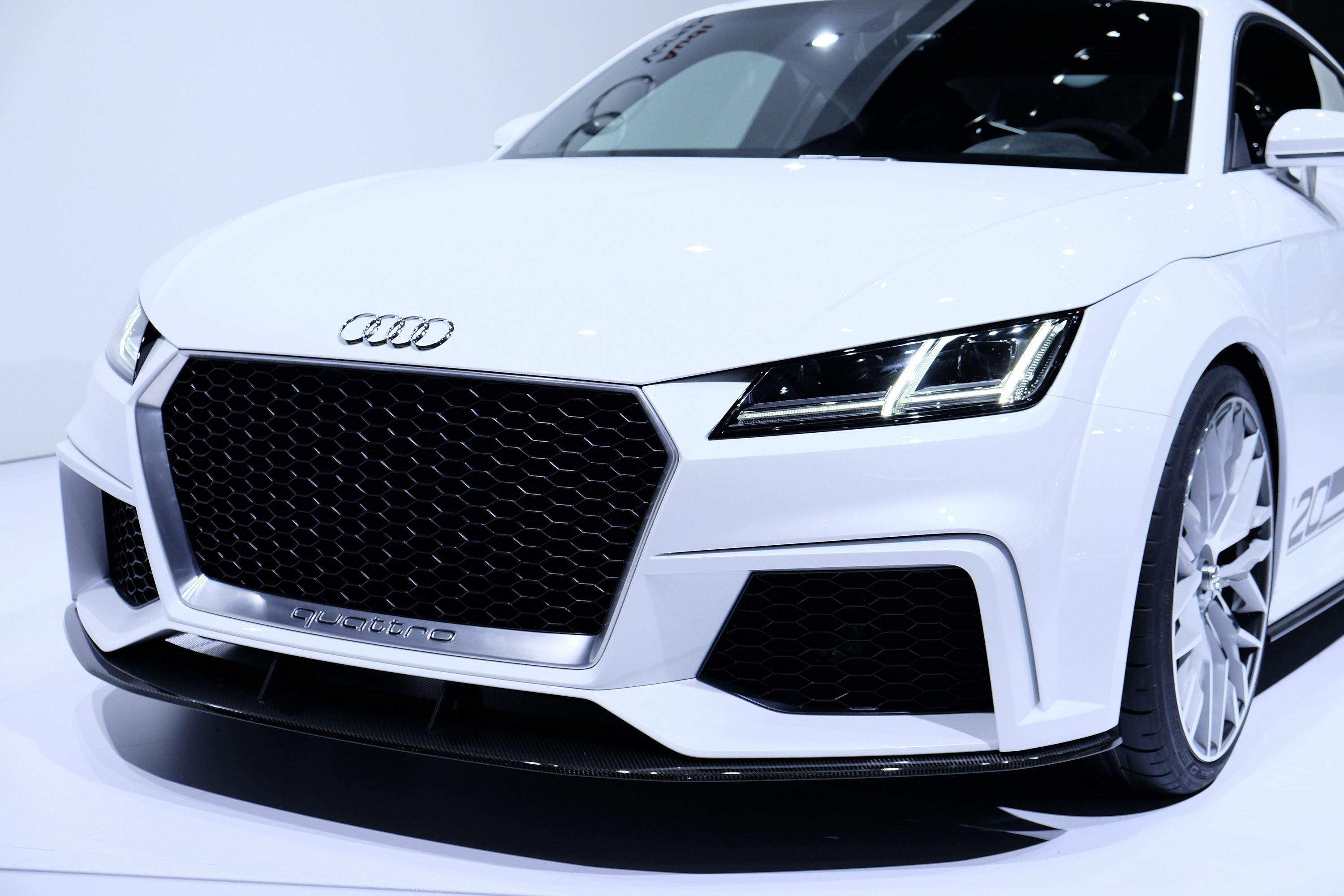 2014 Audi TT Quattro Sport Concept 