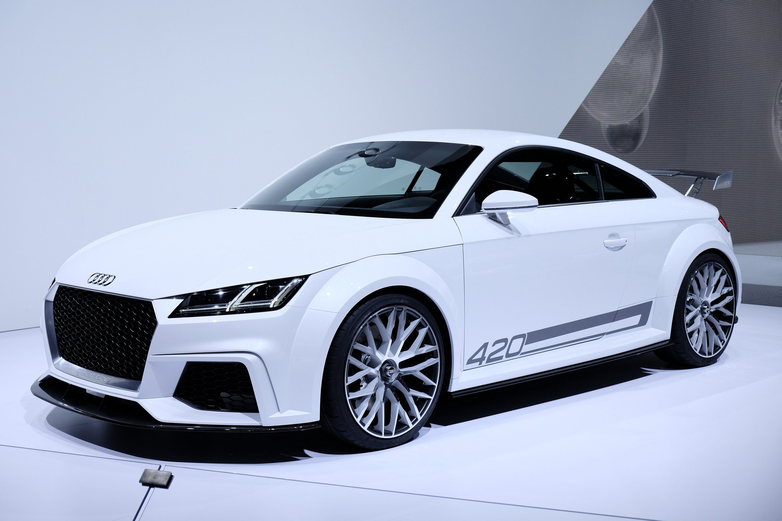 2014 Audi TT Quattro Sport Concept 