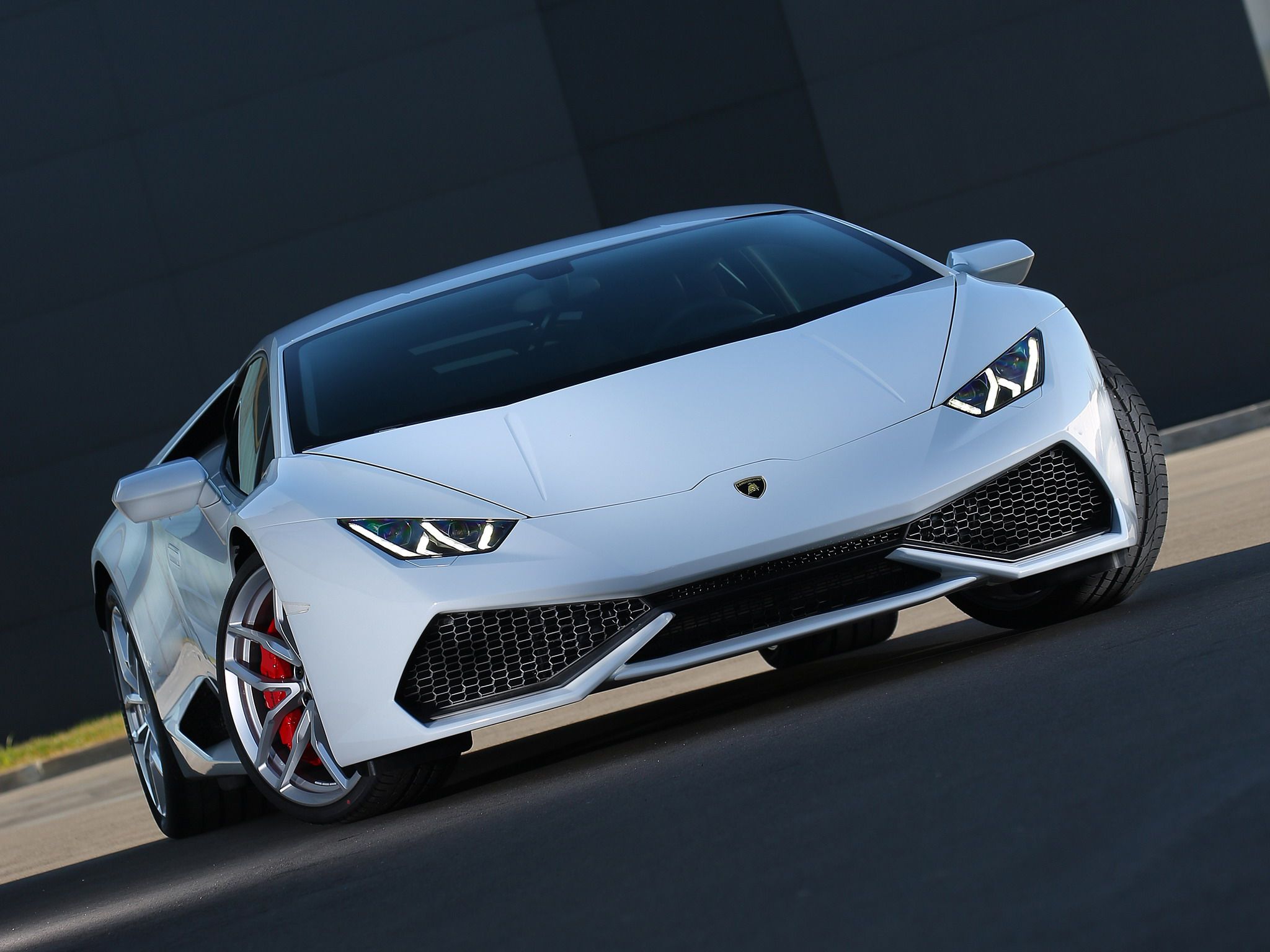 2015 - 2016 Lamborghini Huracán LP 610-4