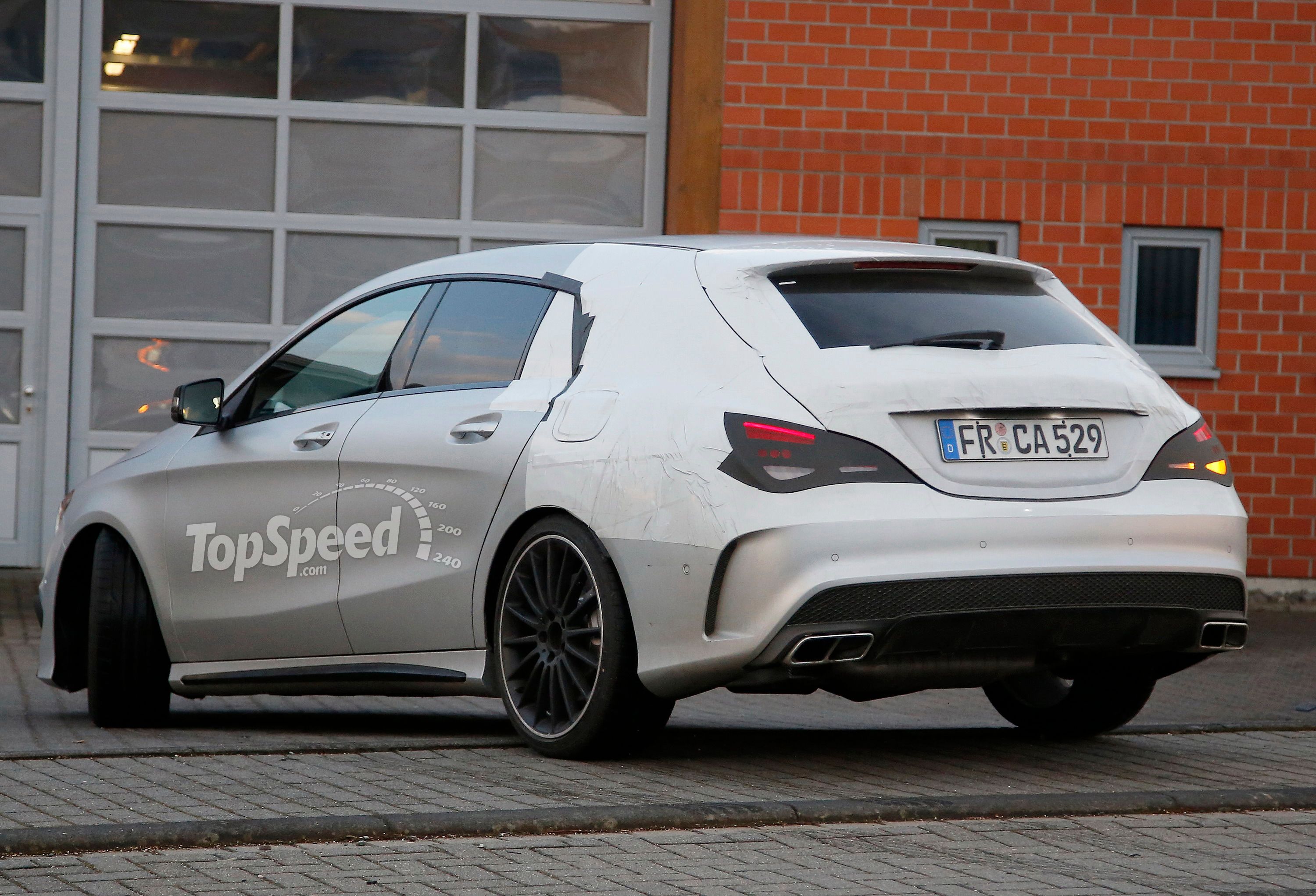 2016 Mercedes CLA45 AMG Shooting Brake