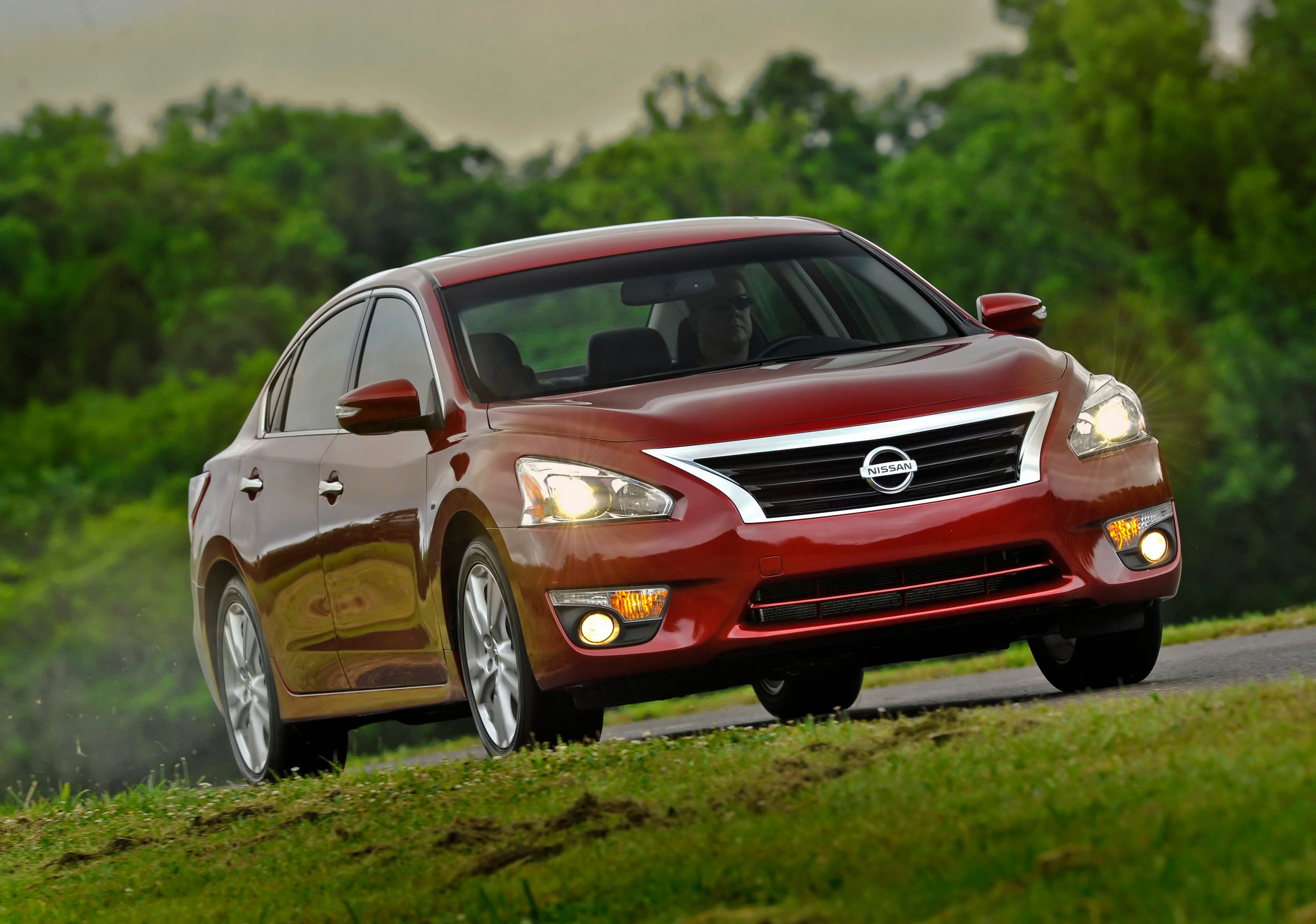 2014 - 2015 Nissan Altima