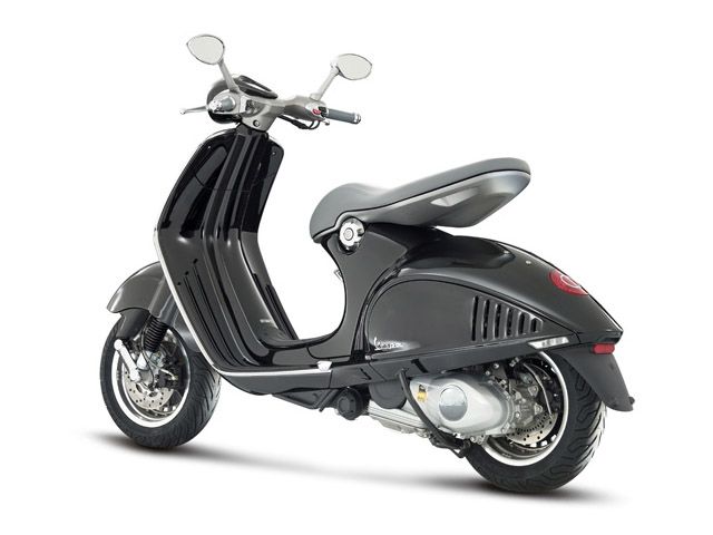 2014 Vespa 946