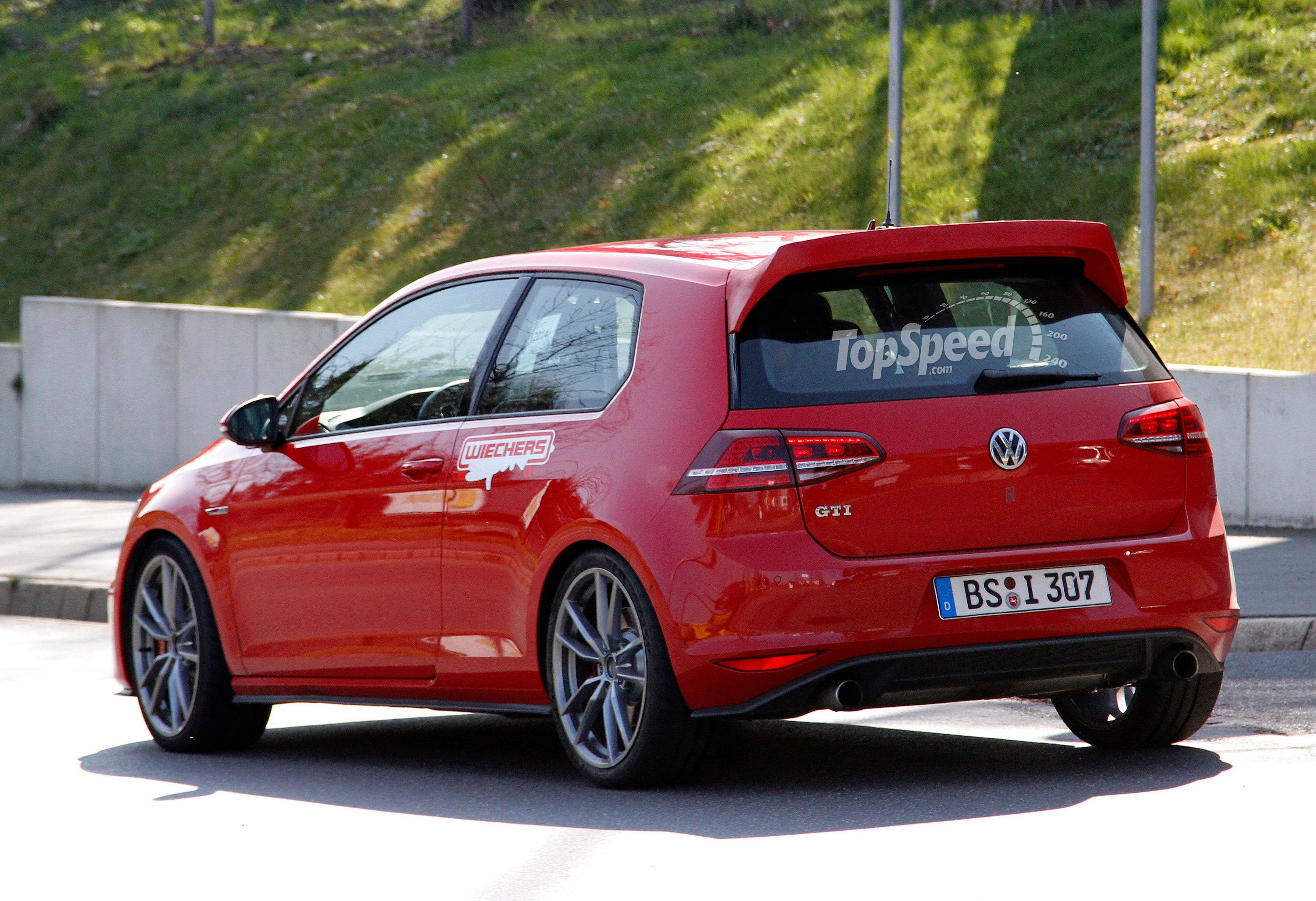 2015 Volkswagen Golf GTI Club Sport 