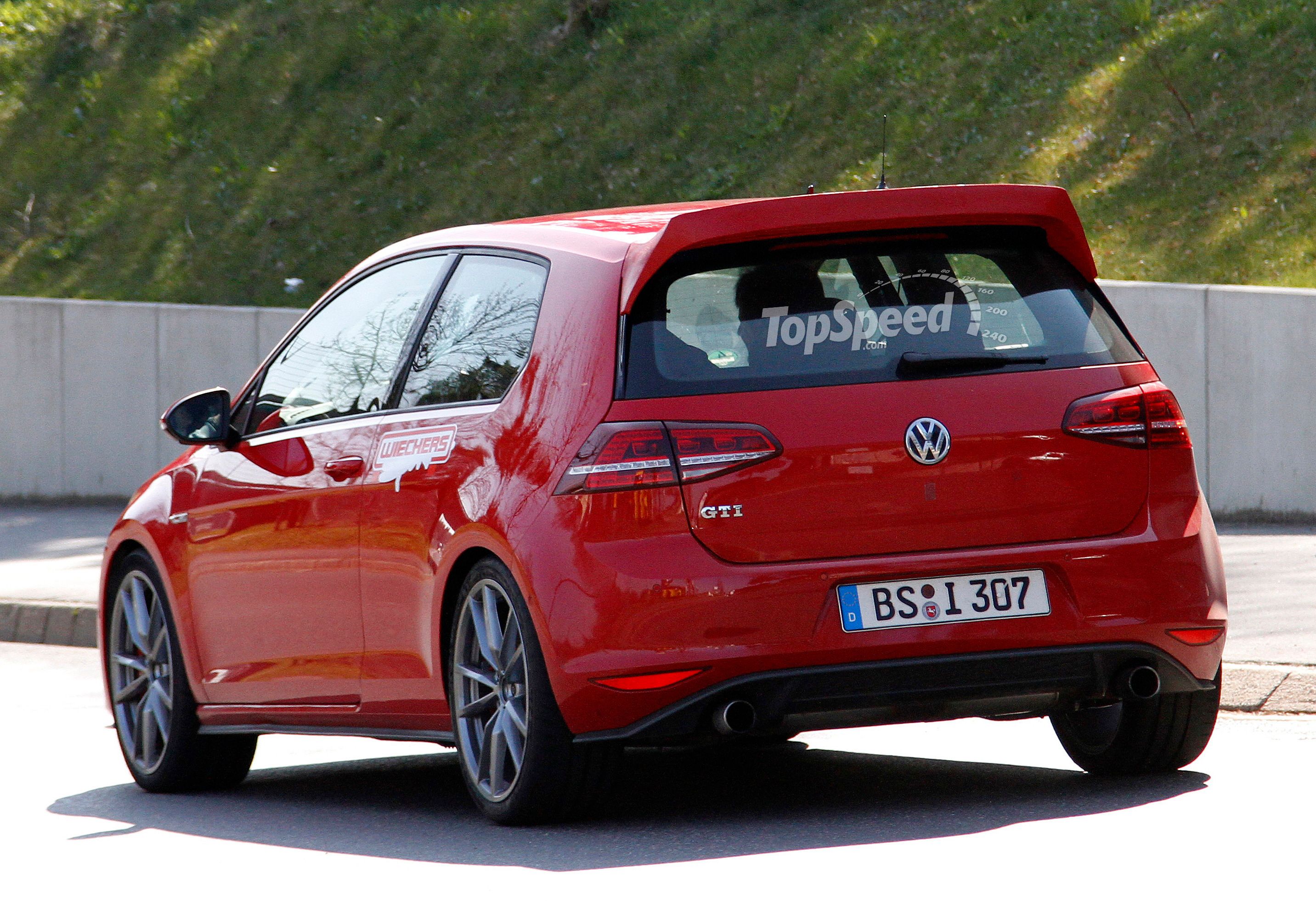 2015 Volkswagen Golf GTI Club Sport 