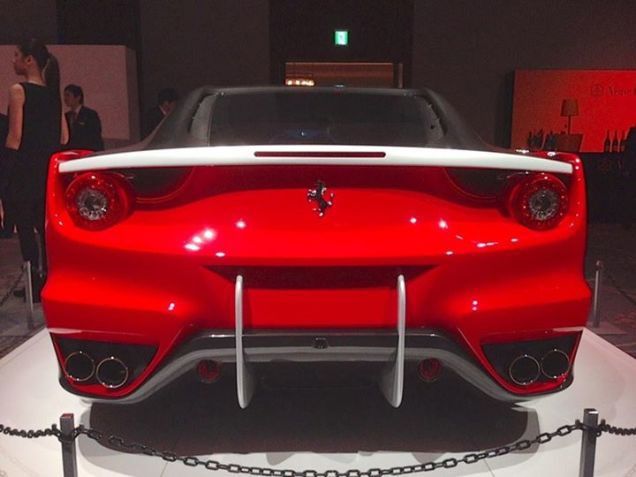 2014 Ferrari SP FFX