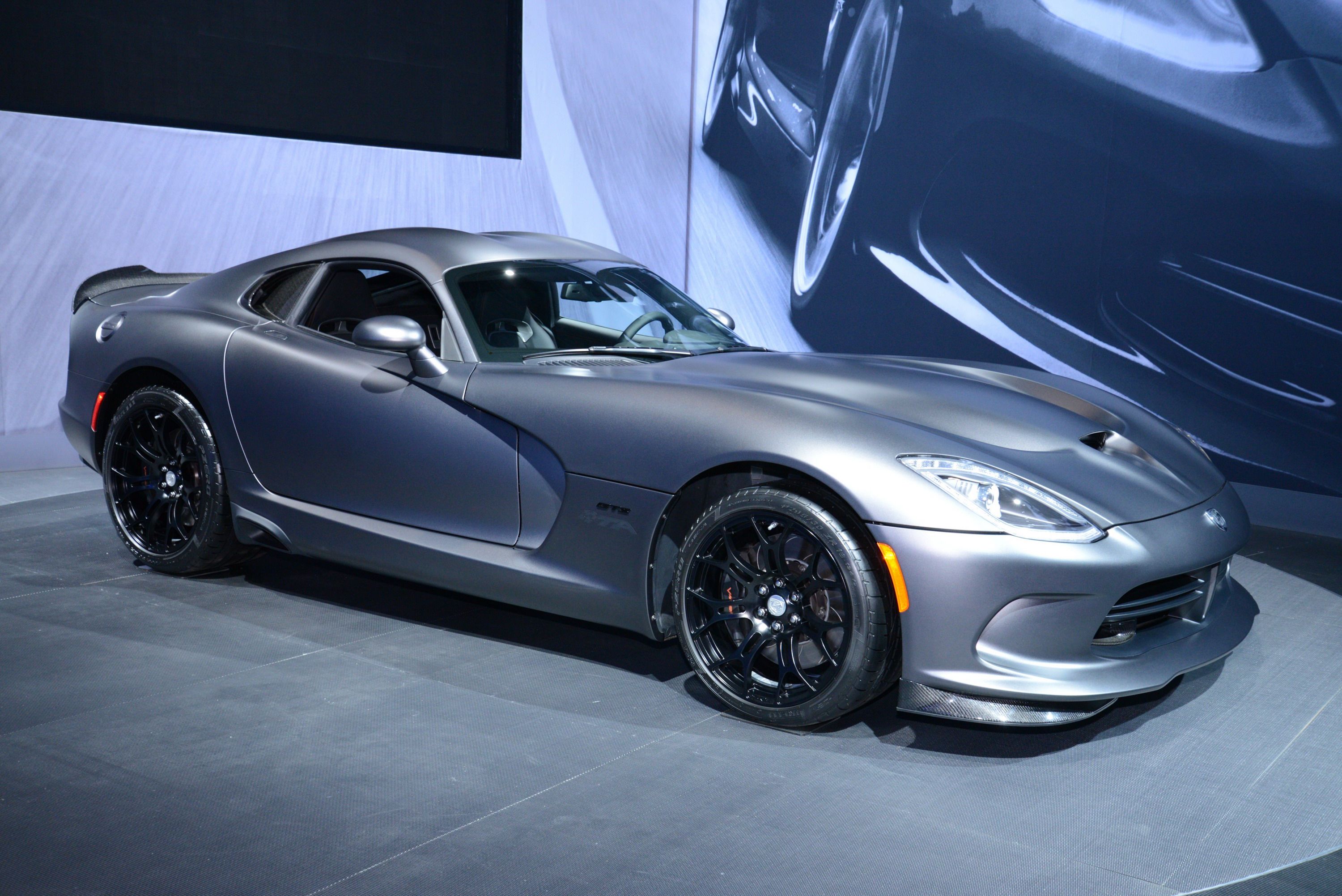 2014 SRT Viper Anodized Carbon Special Edition Time Attack