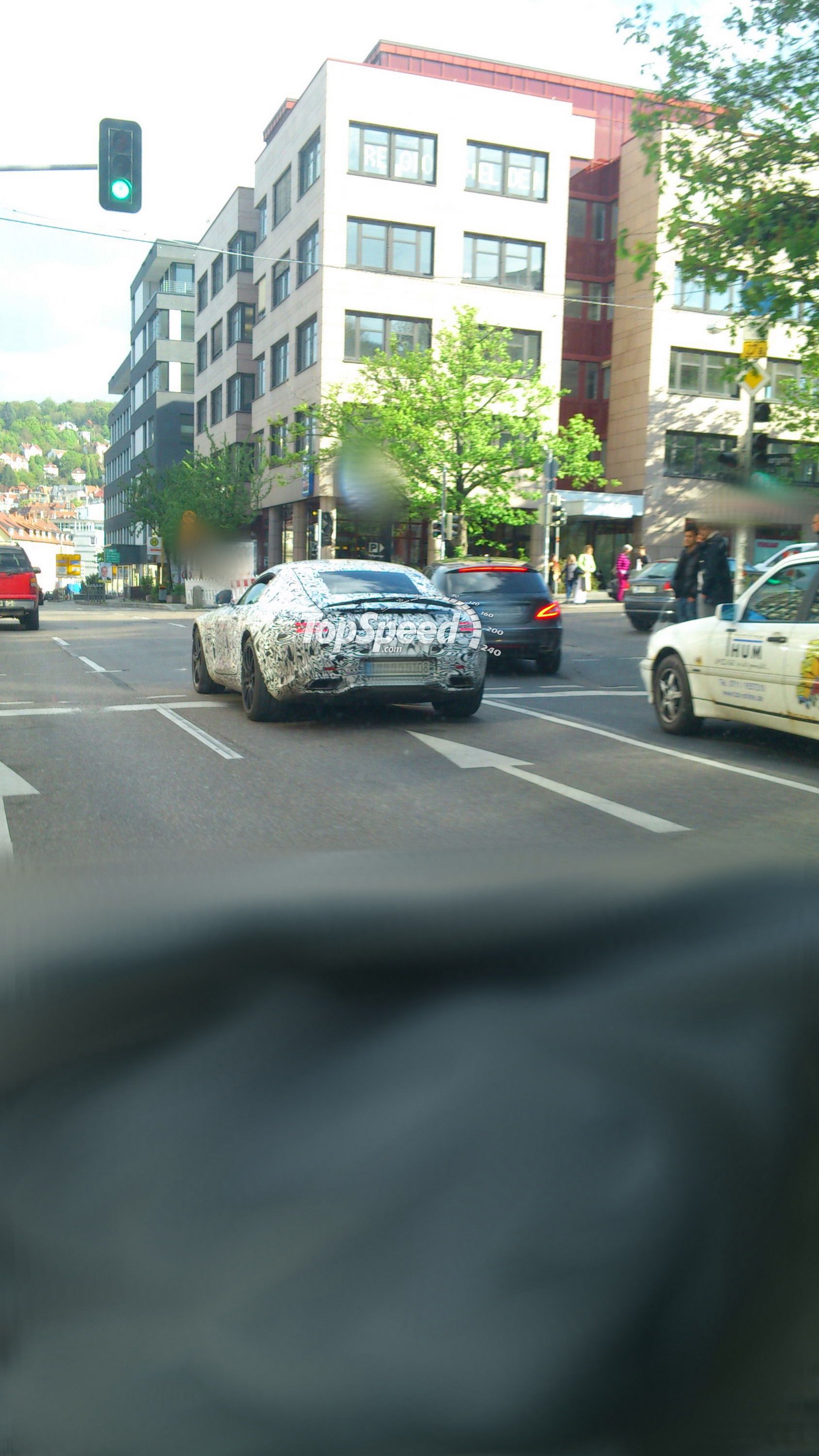 2016 Mercedes-AMG GT