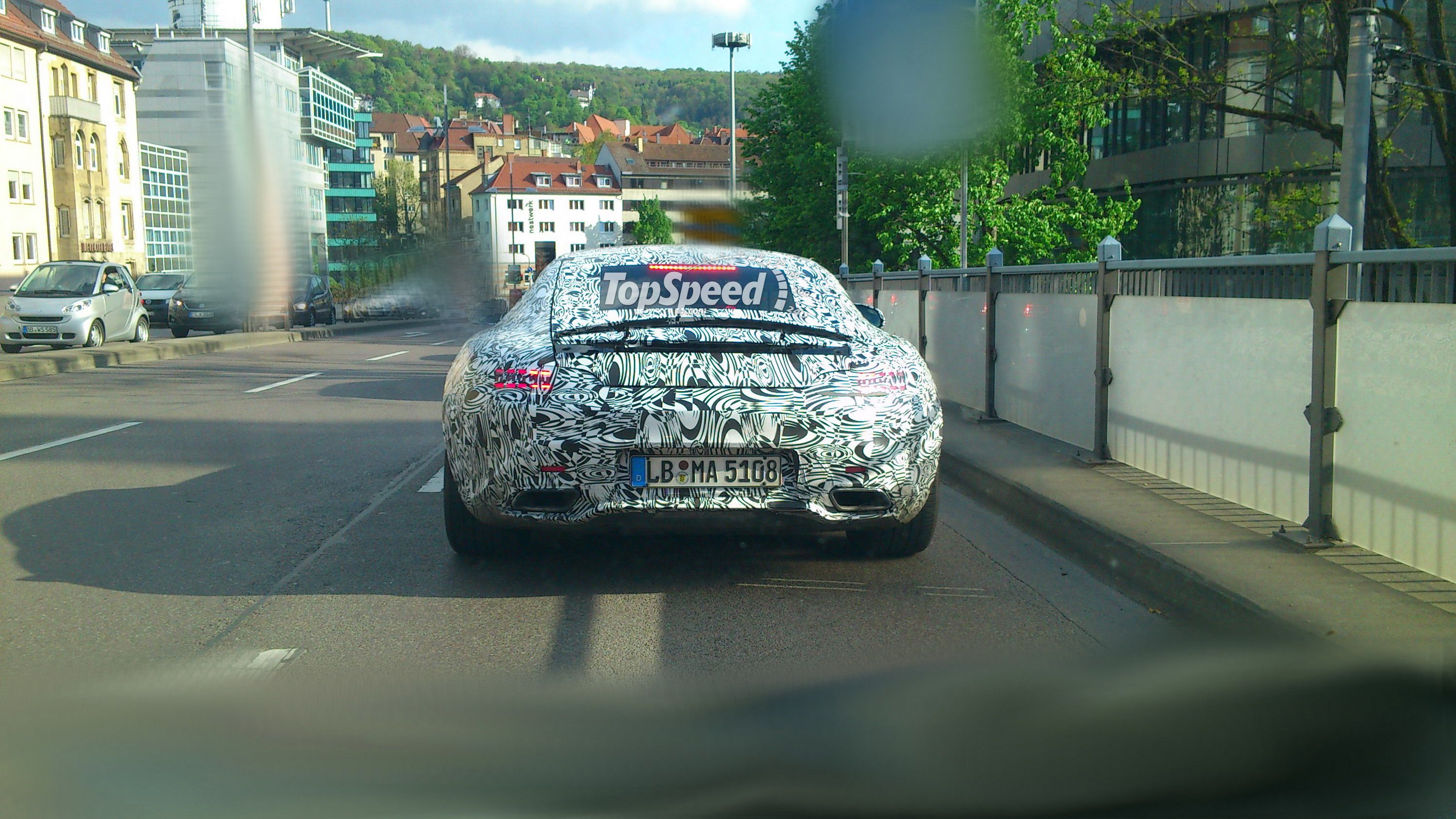 2016 Mercedes-AMG GT