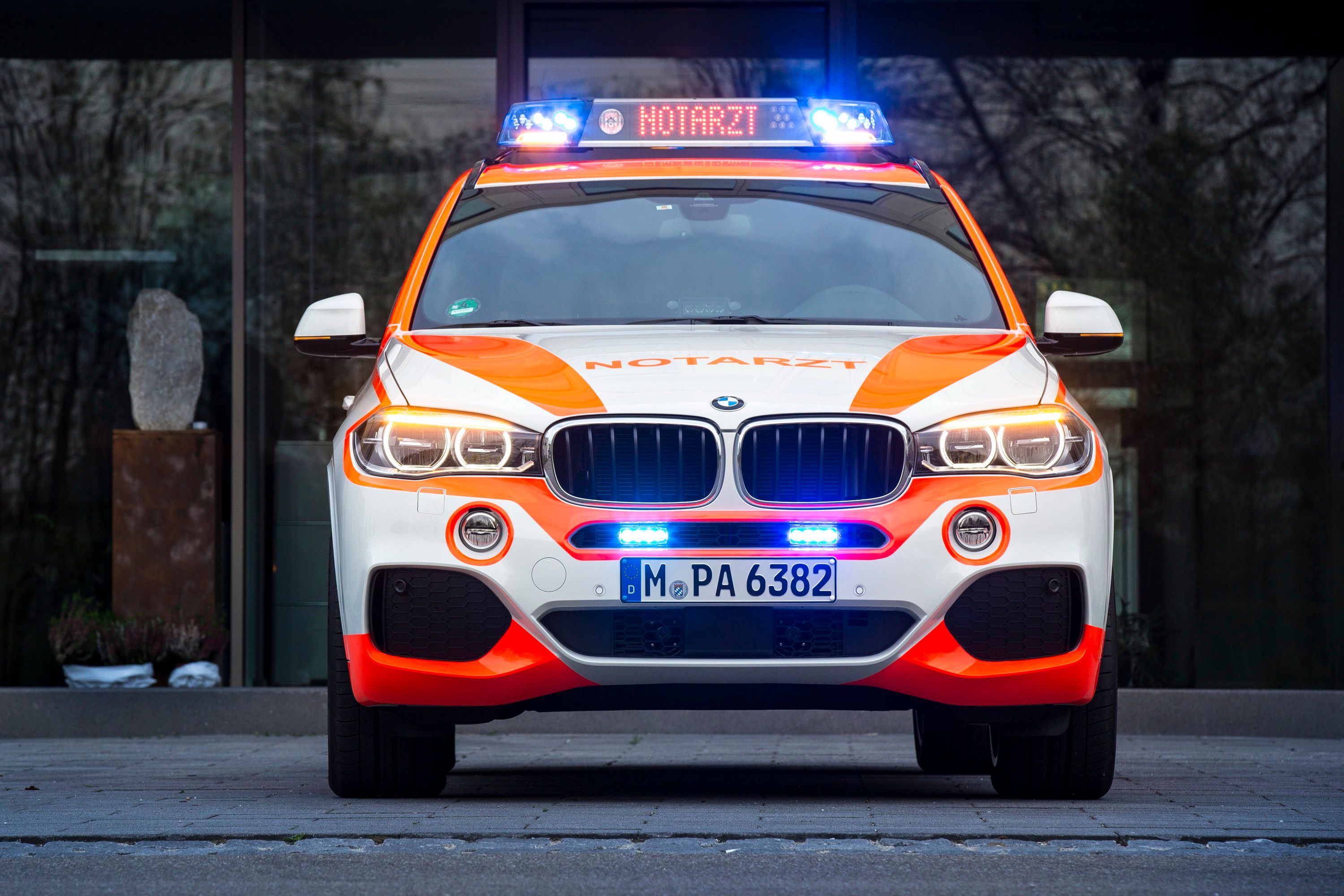 2014 BMW X5 xDrive30d Paramedic Vehicle
