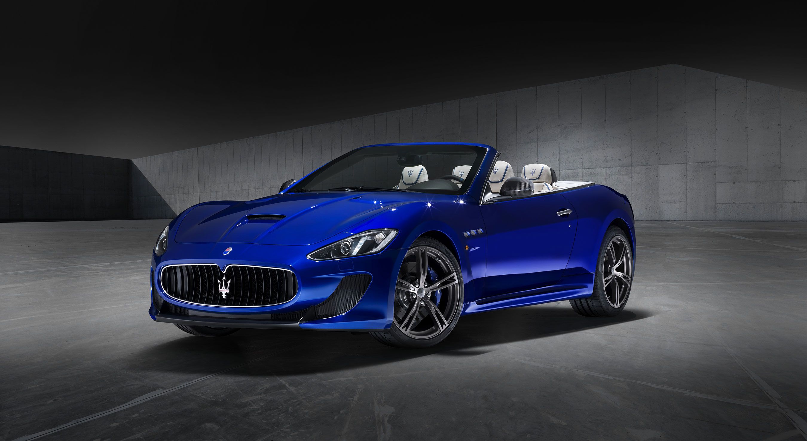 2015 Maserati GranTurismo MC Centennial Edition Coupe and Convertible