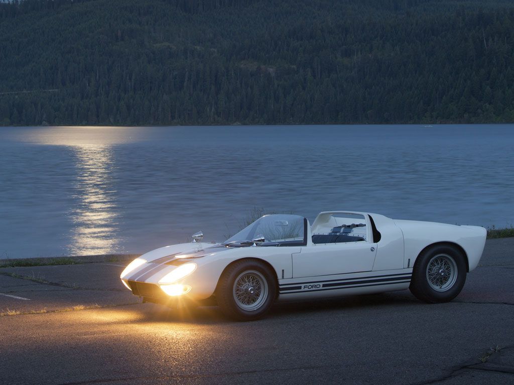 1965 Ford GT40 Roadster