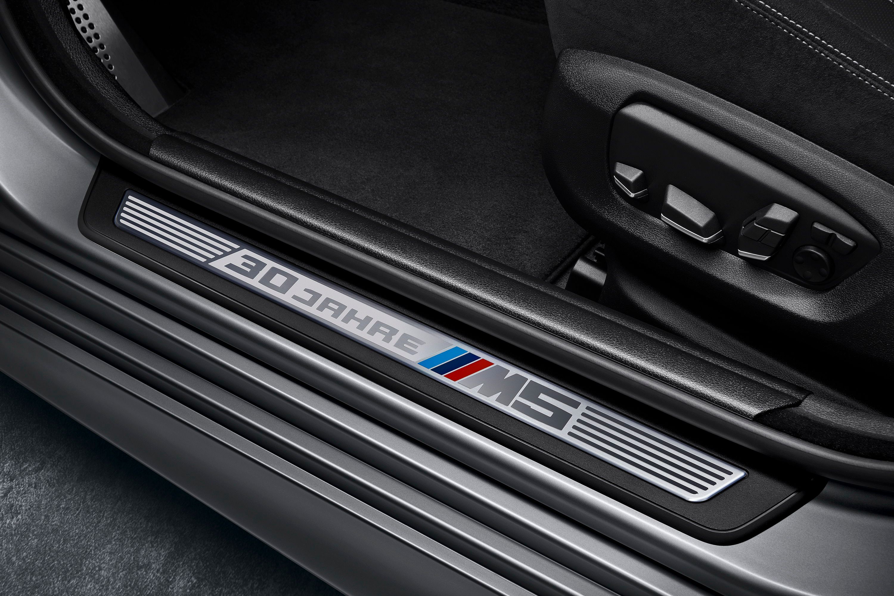 2014 BMW M5 