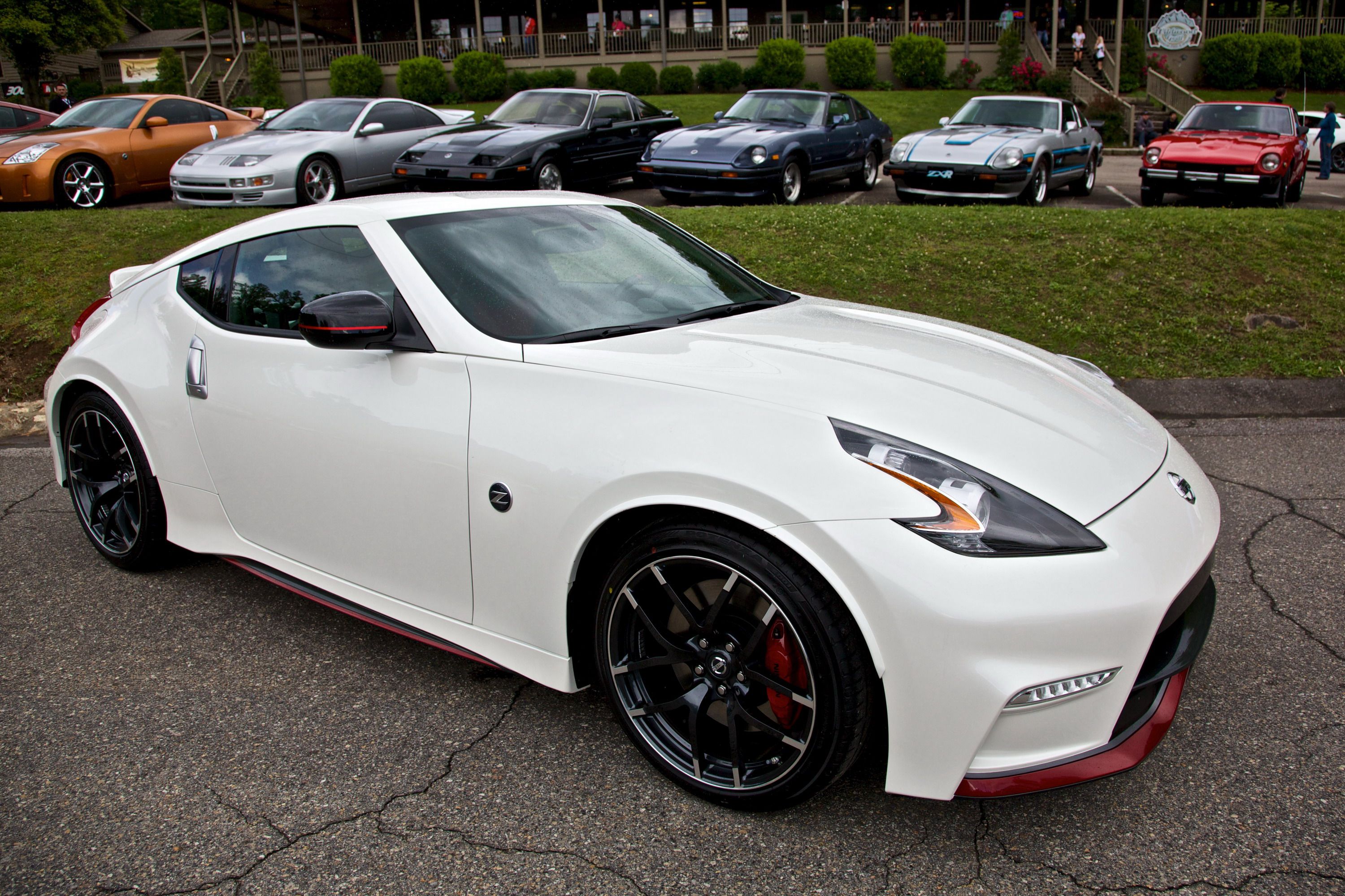 2015 - 2017 Nissan 370Z Nismo