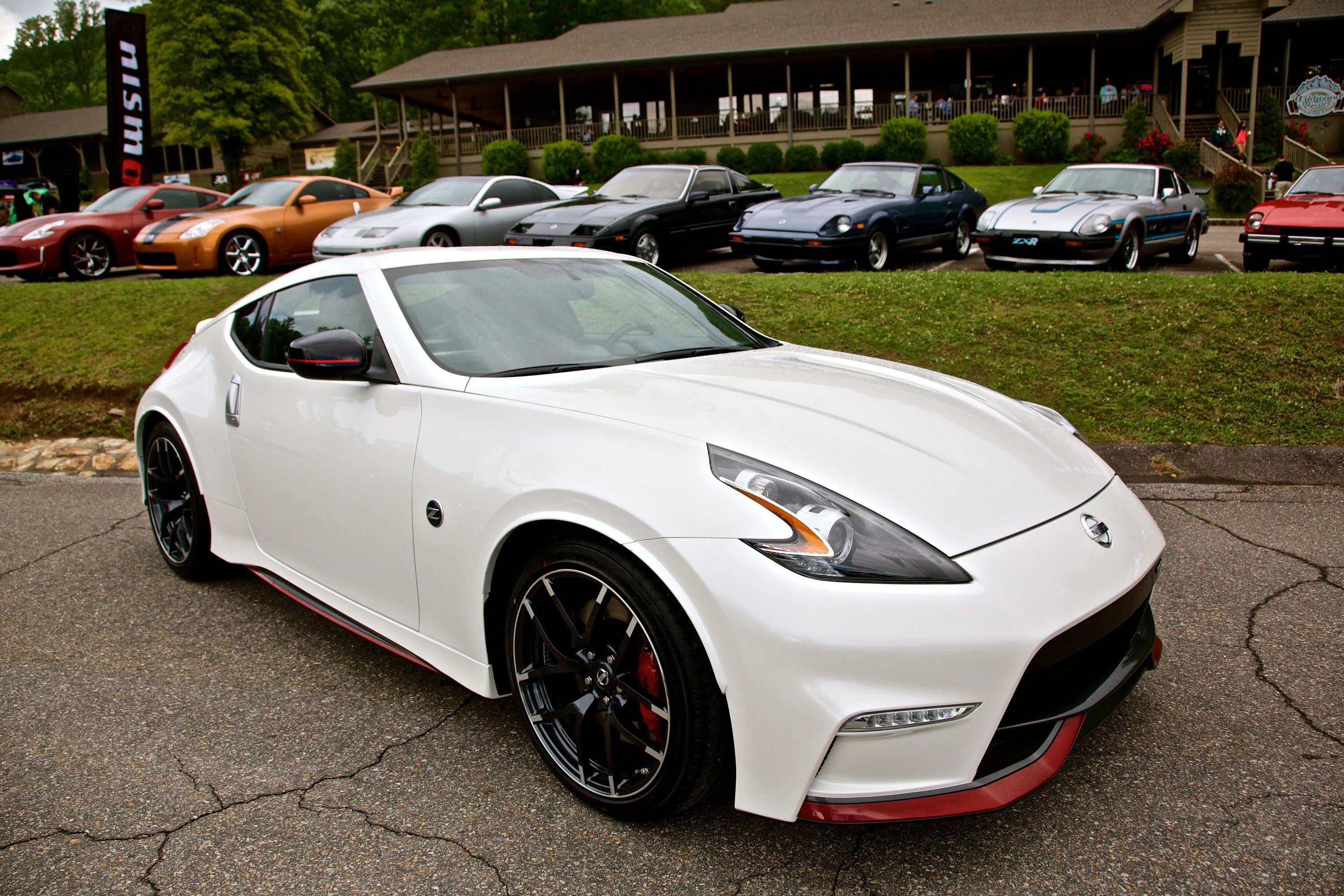 2015 - 2017 Nissan 370Z Nismo