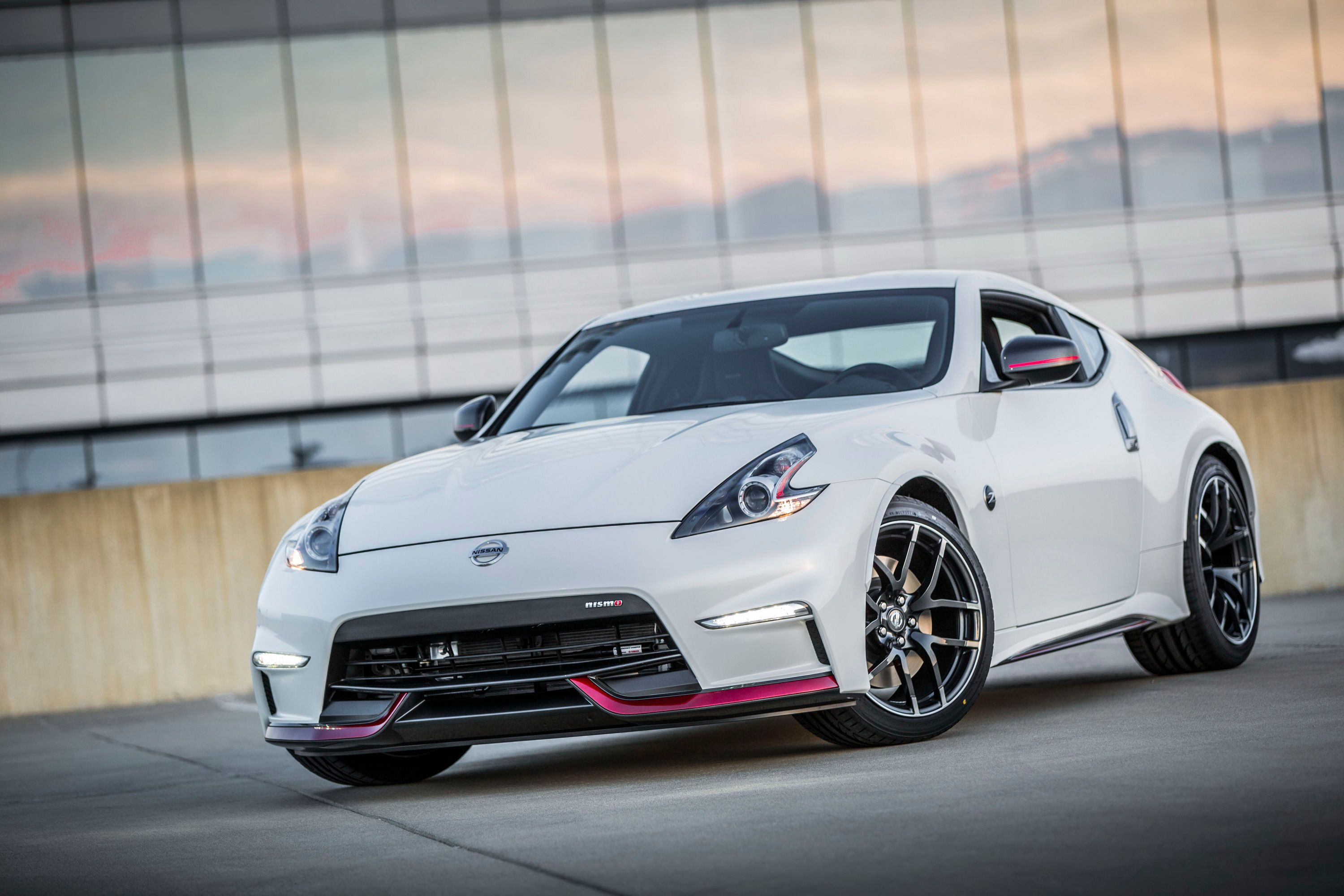 2015 - 2017 Nissan 370Z Nismo