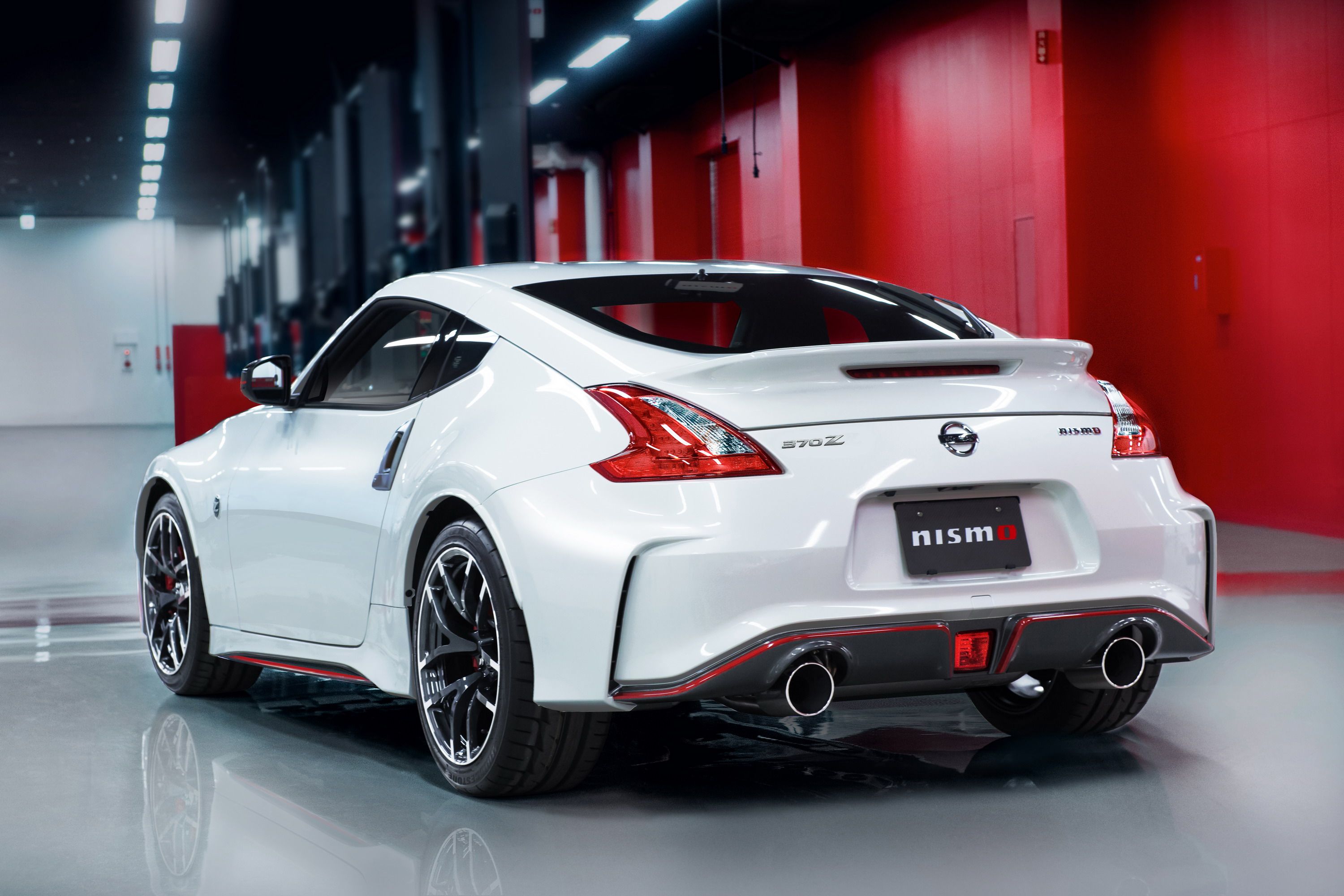 2015 - 2017 Nissan 370Z Nismo