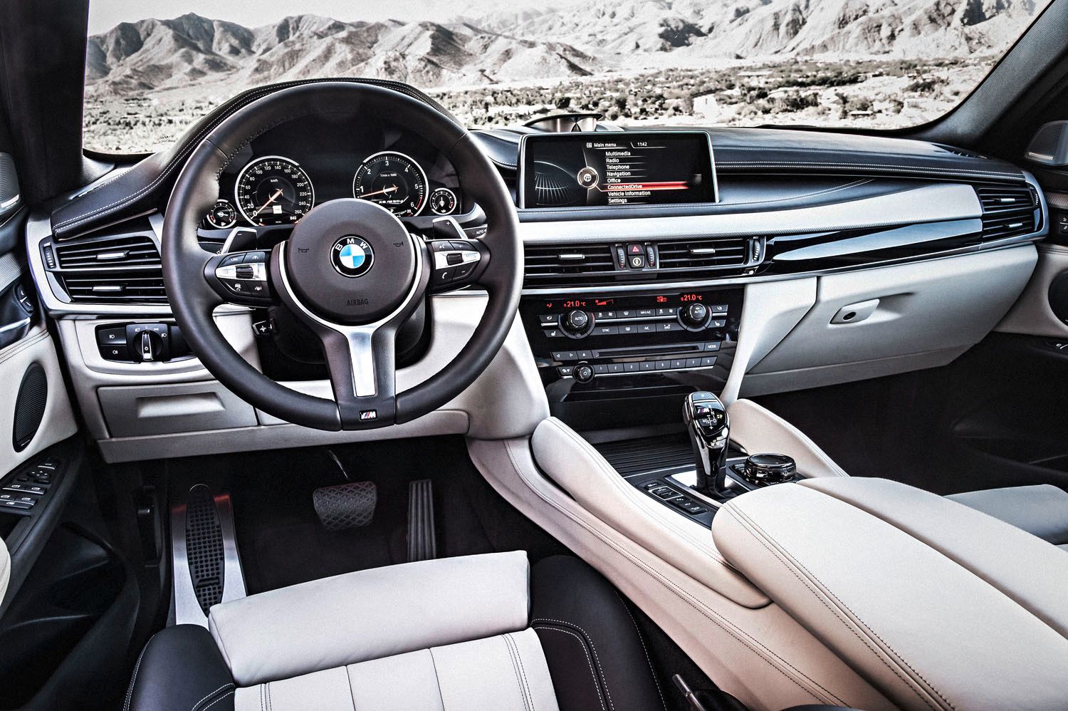 2015 BMW X6 M50d
